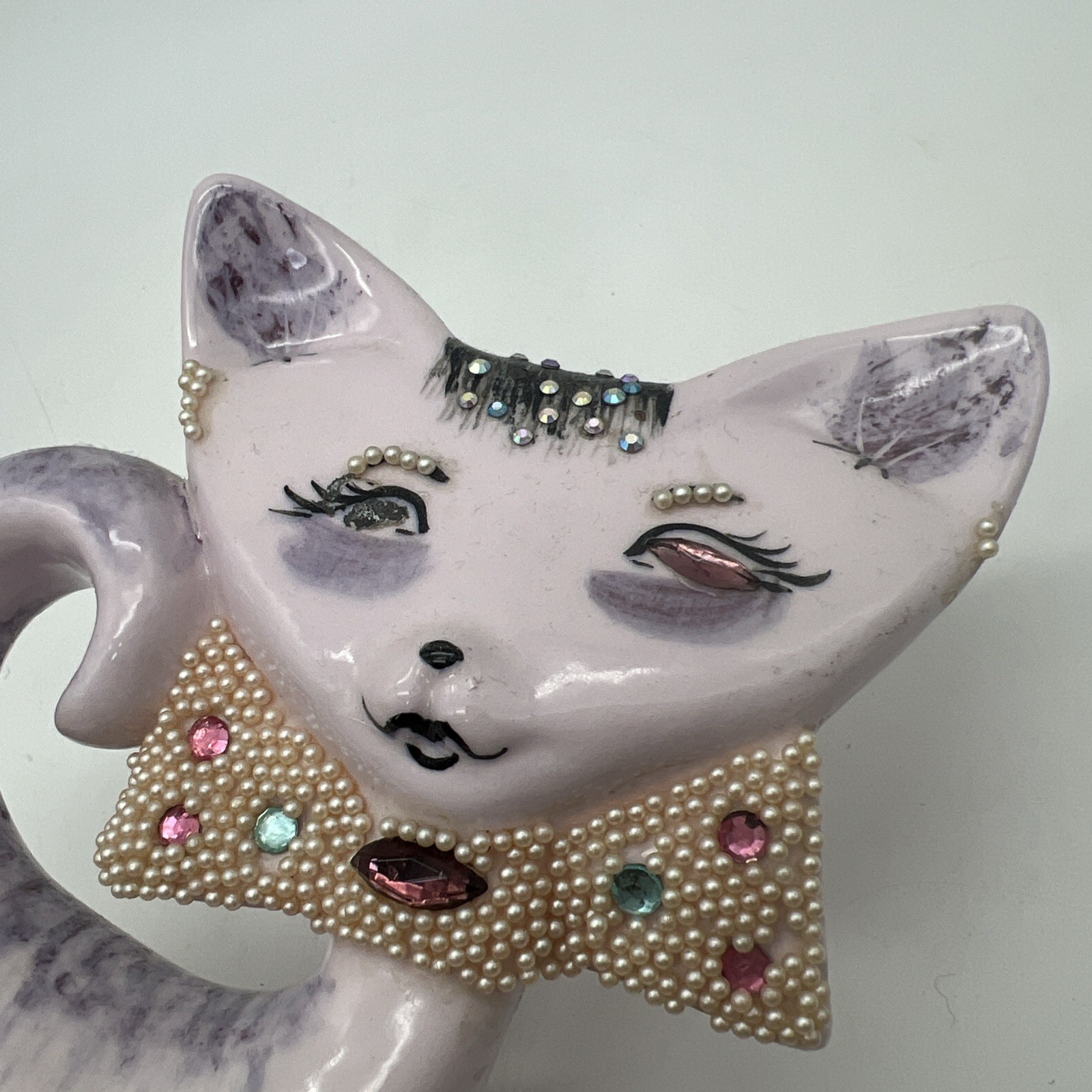 MCM Flat Cat Pearl Collar Purple Rhinestone Groovy Kitty Kitten 1950’s