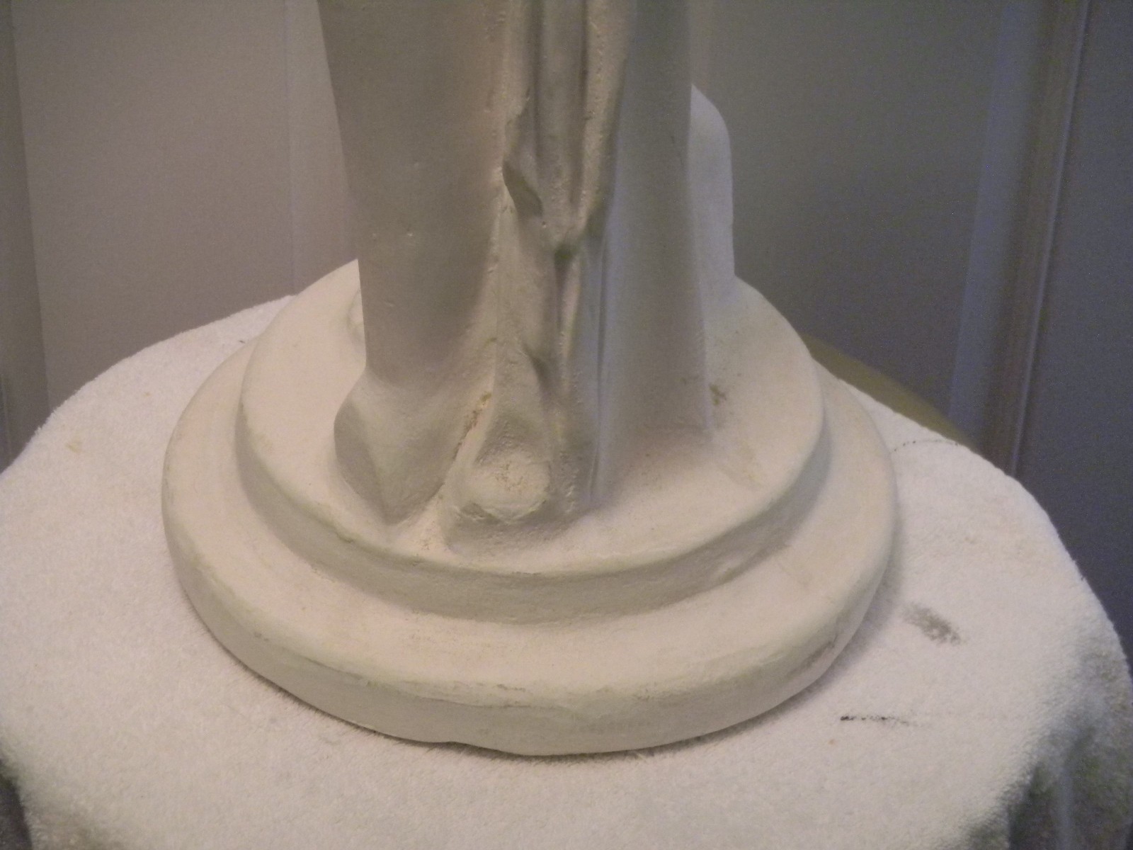 Venus de Milo – Neoclassical Vintage Italian Molded Plaster Composite Figure 36″