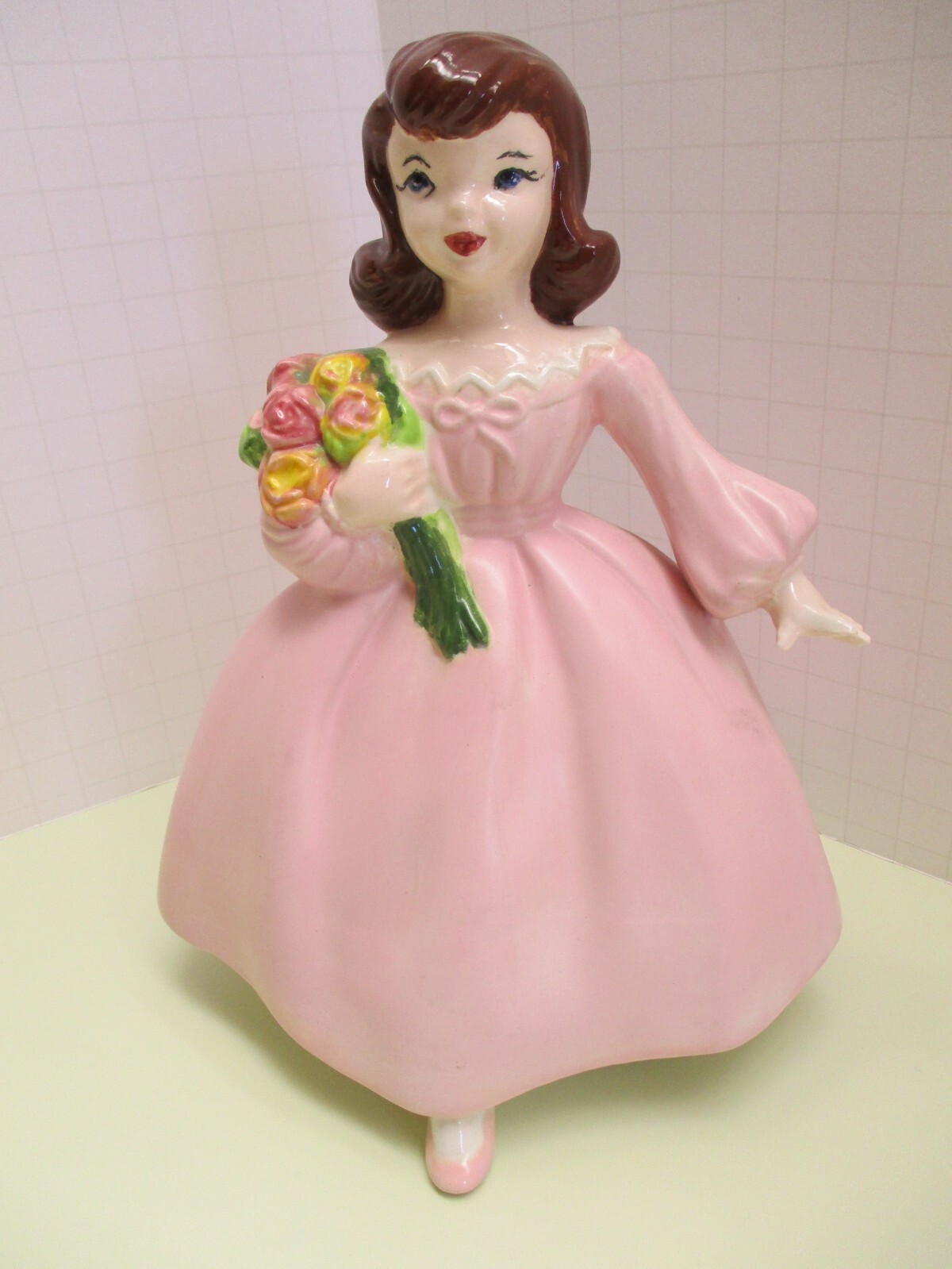 Vintage Holland Mold Lovely Brunette Girl In Pink Gown Holding Boquet Figurine