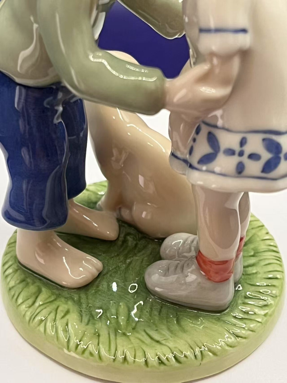 Royal Copenhagen Porcelain Figurine The Swineherd by H C ANDERSEN 4.9in T