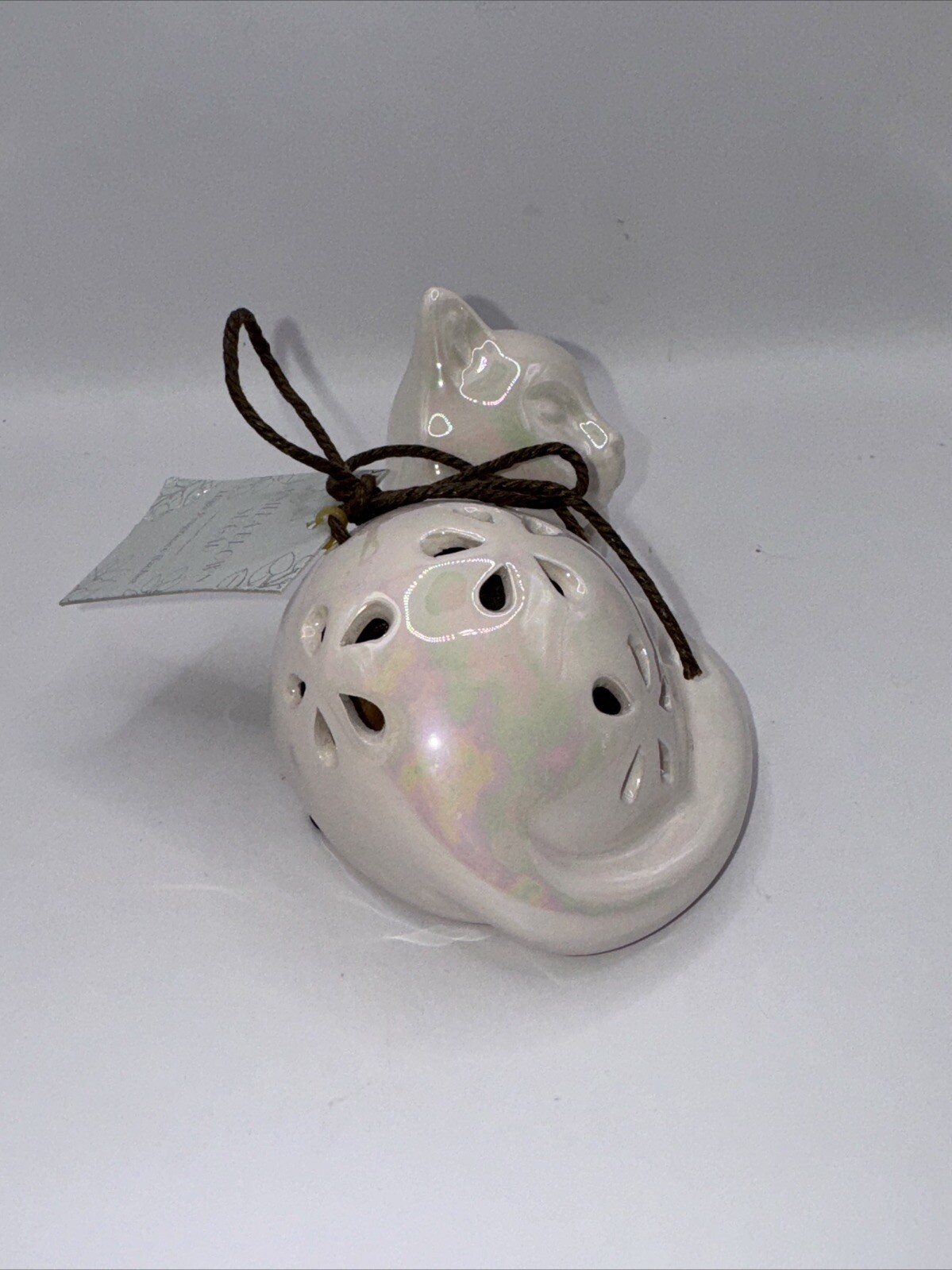 Iridescent Ceramic Sleeping Kitty Cat Pomander Potpourri Home Decor Figurine