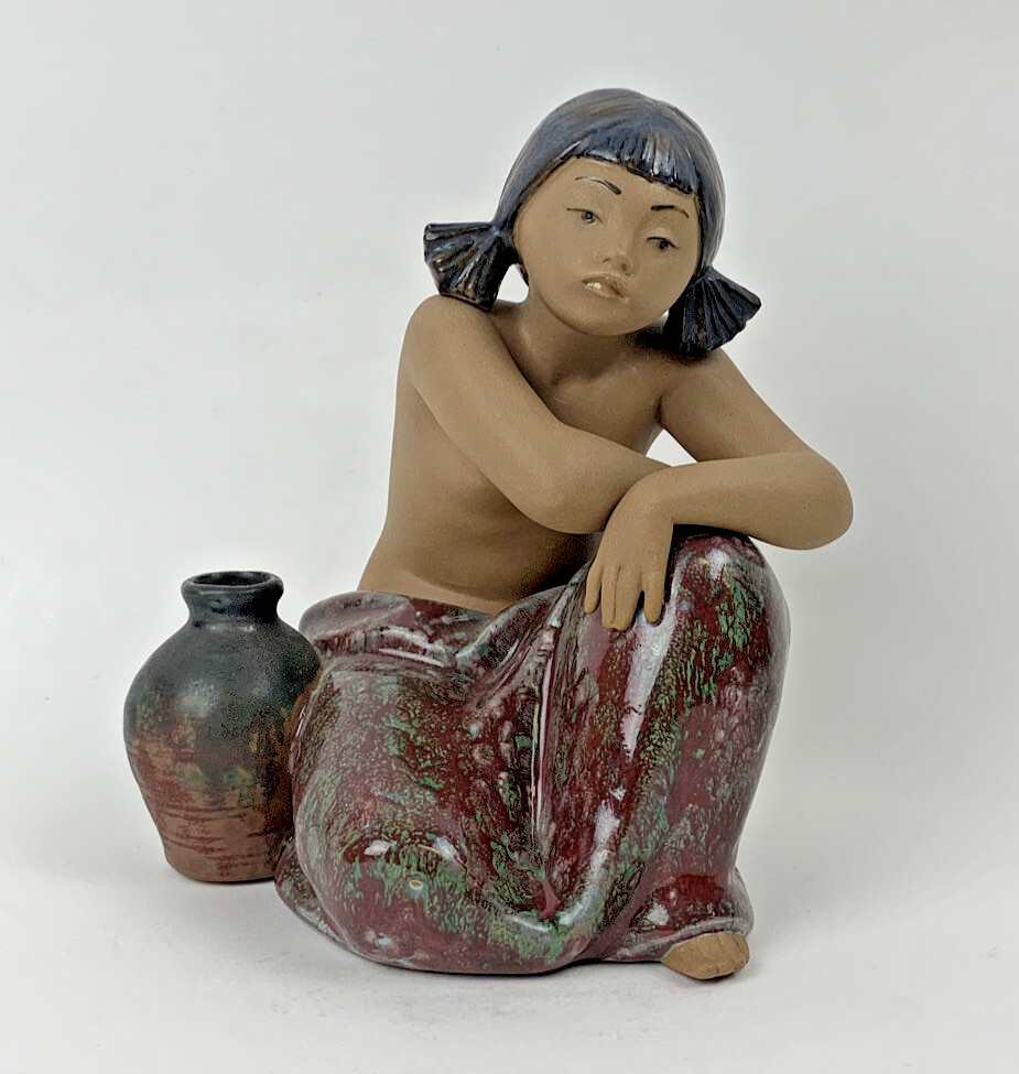 LLADRO #12146 “DESIREE”, ISSUED IN 1984, RETIRED IN ’94, 6.25″ HIGH, SWEET FACE