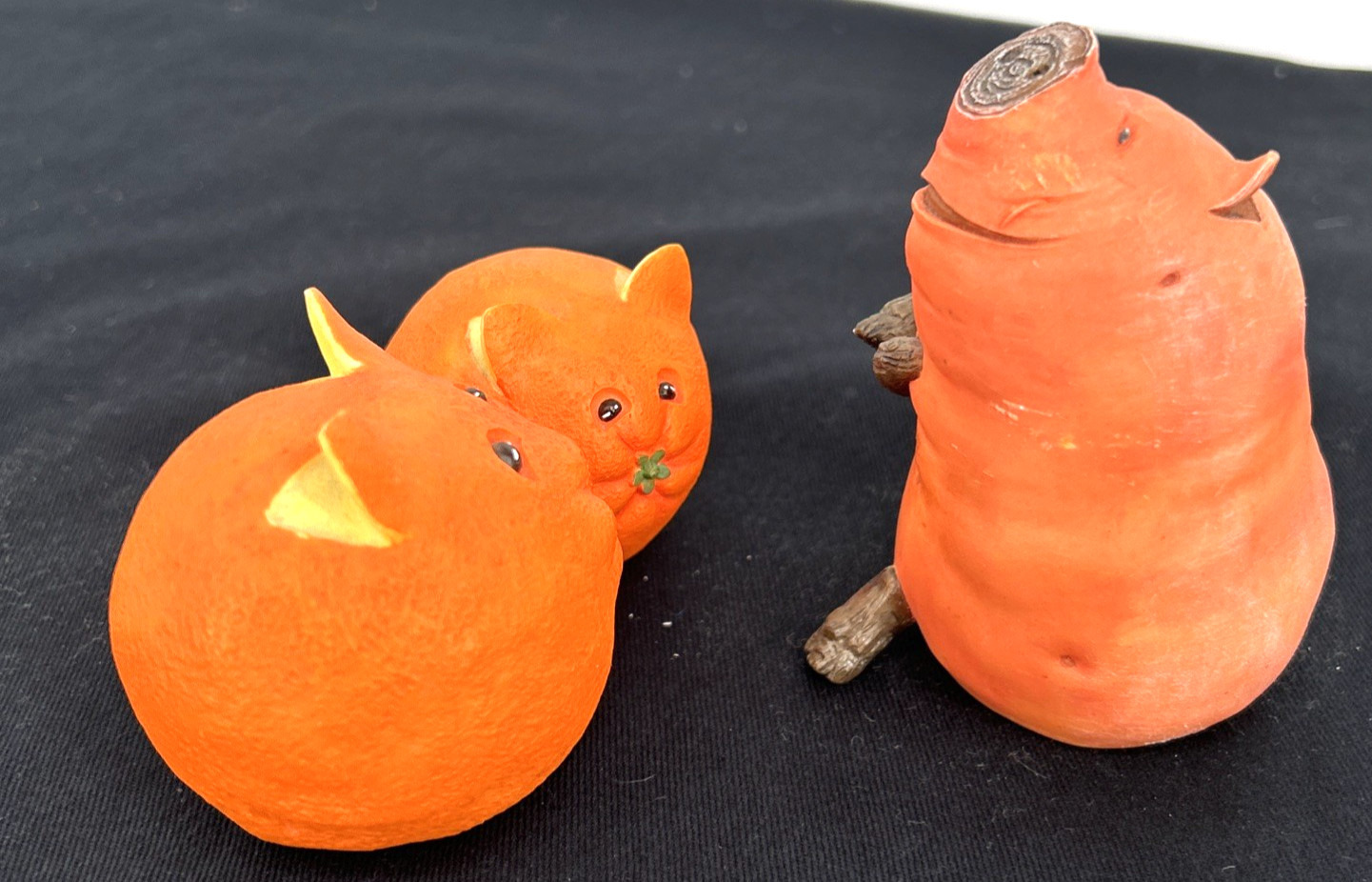 Enesco Home Grown Yam Sweet Potato Pig Orange Cat & Kitten Figurine Lot 2005