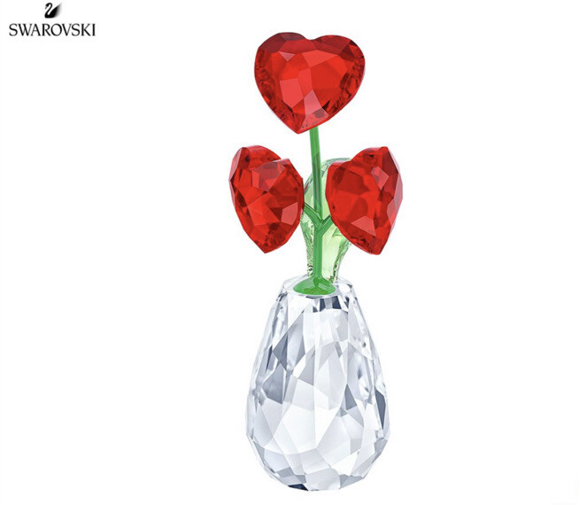NIB Swarovski Flower Dreams Red Heart Shaped Flowers Crystal Figurine #5415273