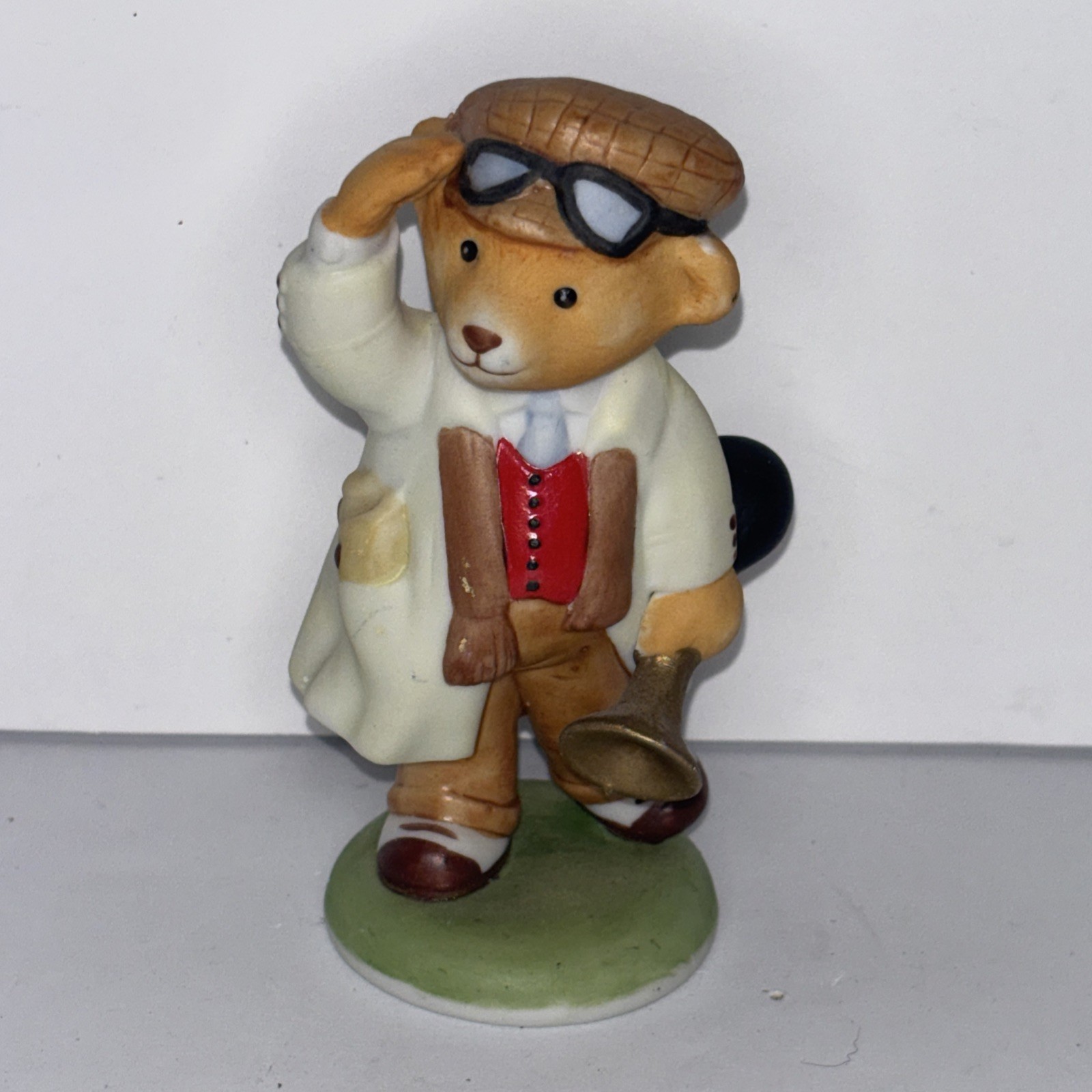 The Franklin Mint 1986 “Archie Goodly” Hotel Teddington Bear 3.5” Figurine