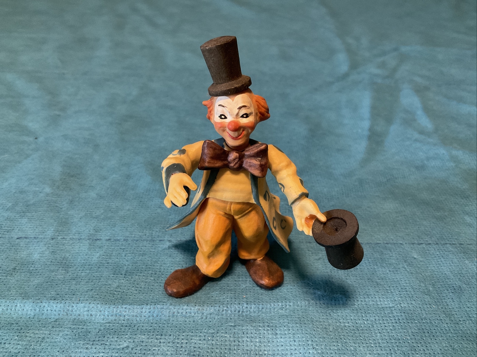 Vintage Clown Figurine 3.5 Inches Tall