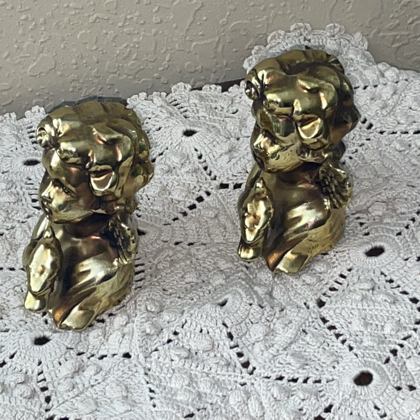 2 Vintage Ceramic Gold Cherub Angels Shelf Sitters Bright Beautiful NUMB #E-2550