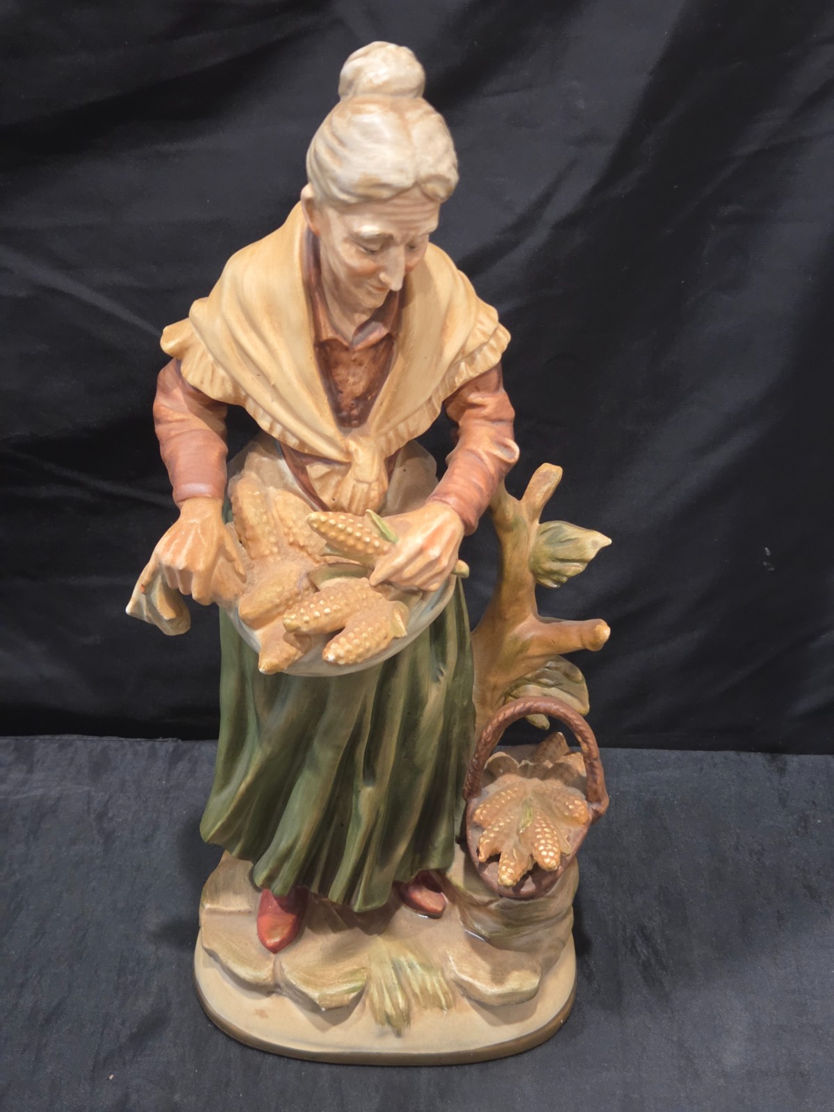 Vintage Pair of Homco Farmers Harvest 13″ Porcelain Figures