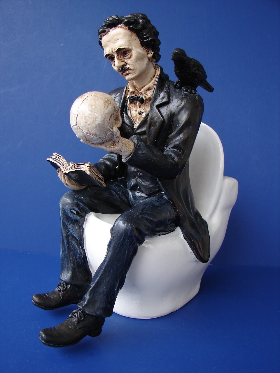 Edgar Allan Poe Resin Figurine On Toilet with Raven Skull & Book Super Cool Item
