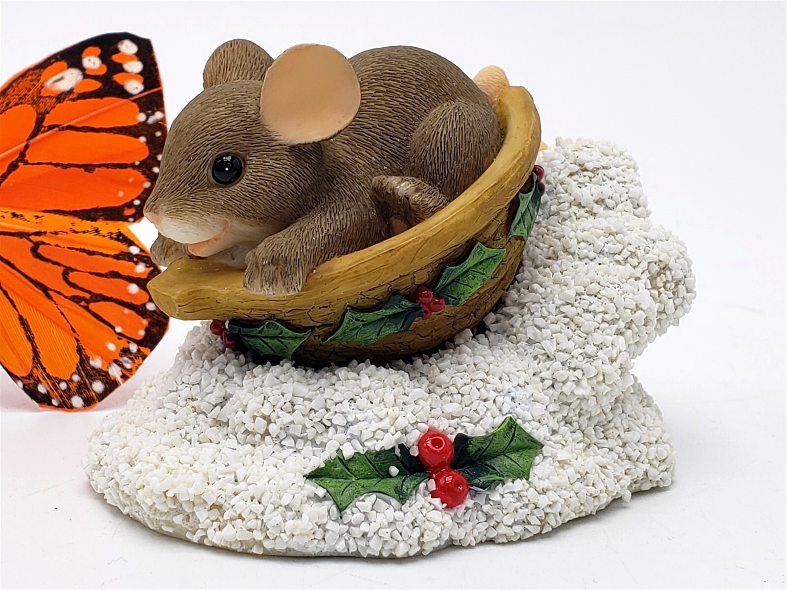 CHARMING TAILS Sledding Nut Figurine, LiMiTeD Edition – Fitz & Floyd