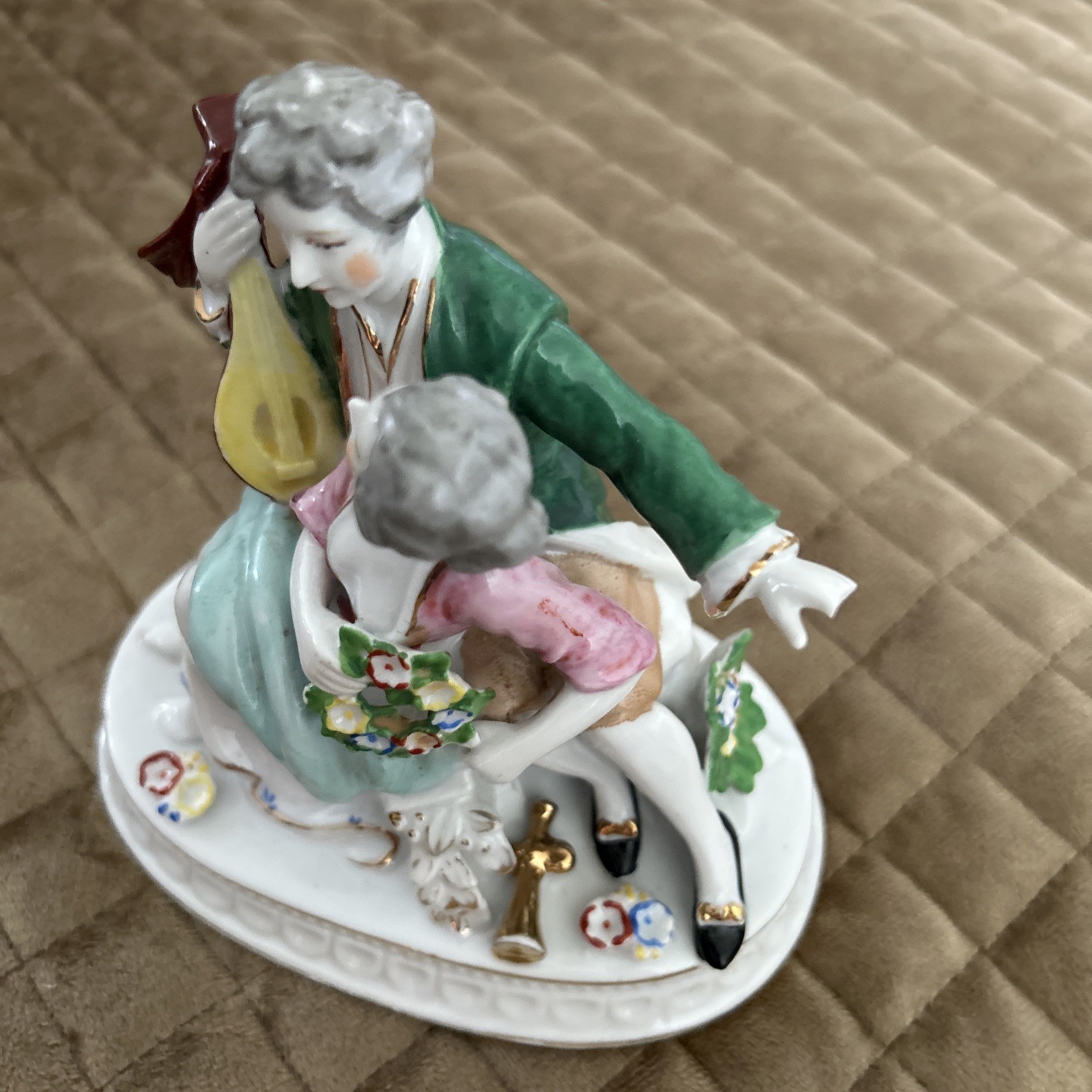 Vintage Baroque Porcelain Figurine Victorian Couple Made Japan *DEFECT*