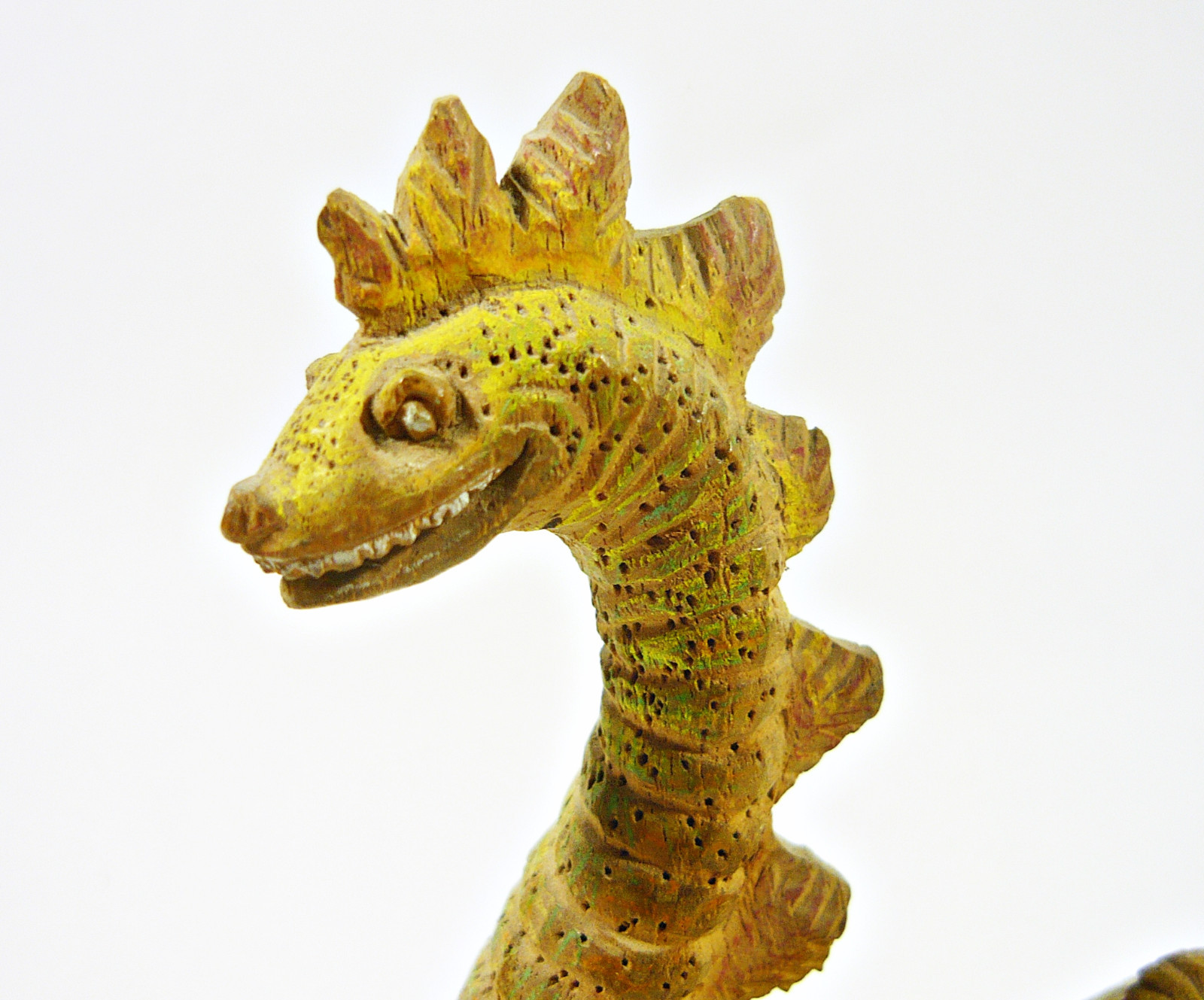 LOCH NESS MONSTER “NESSIE”, VINTAGE HANDMADE WOODENWARE CARVED FIGURINE ! (F009)