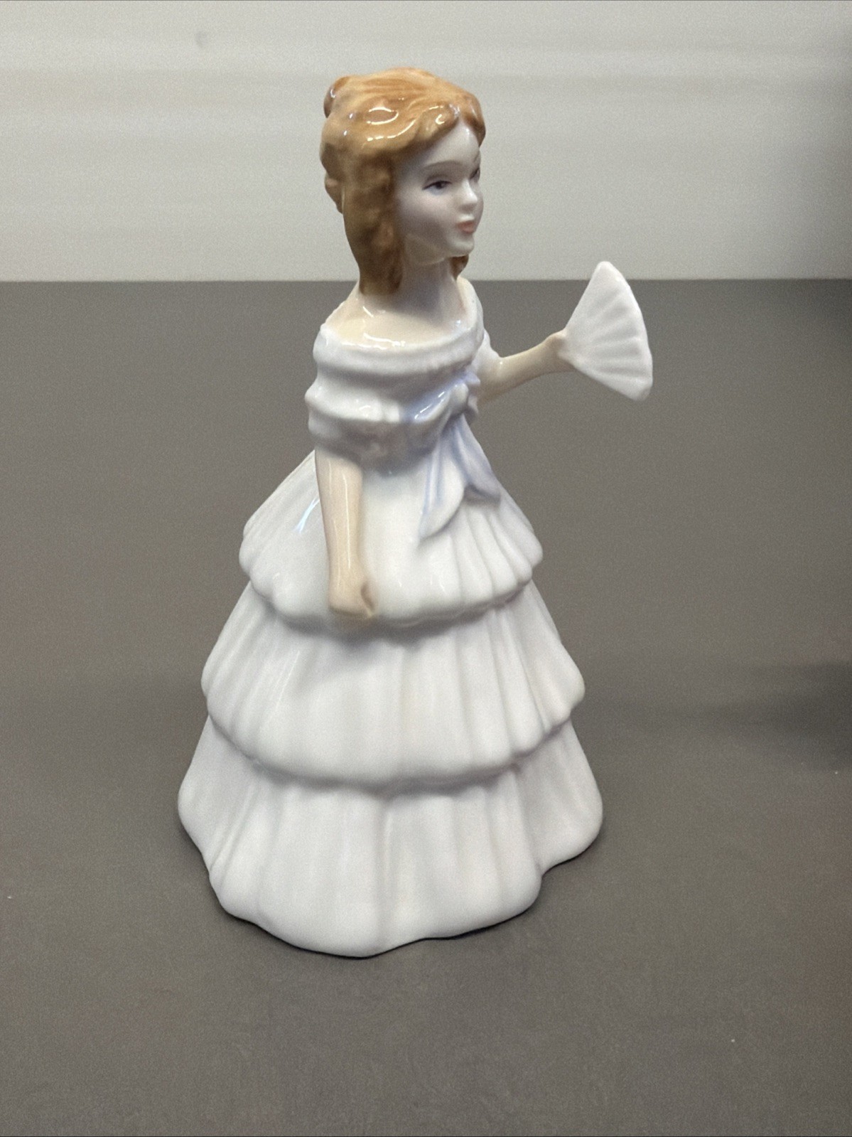 E1 Vintage Royal Doulton JULIE Figurine HN 3407 Bone China England Ge3
