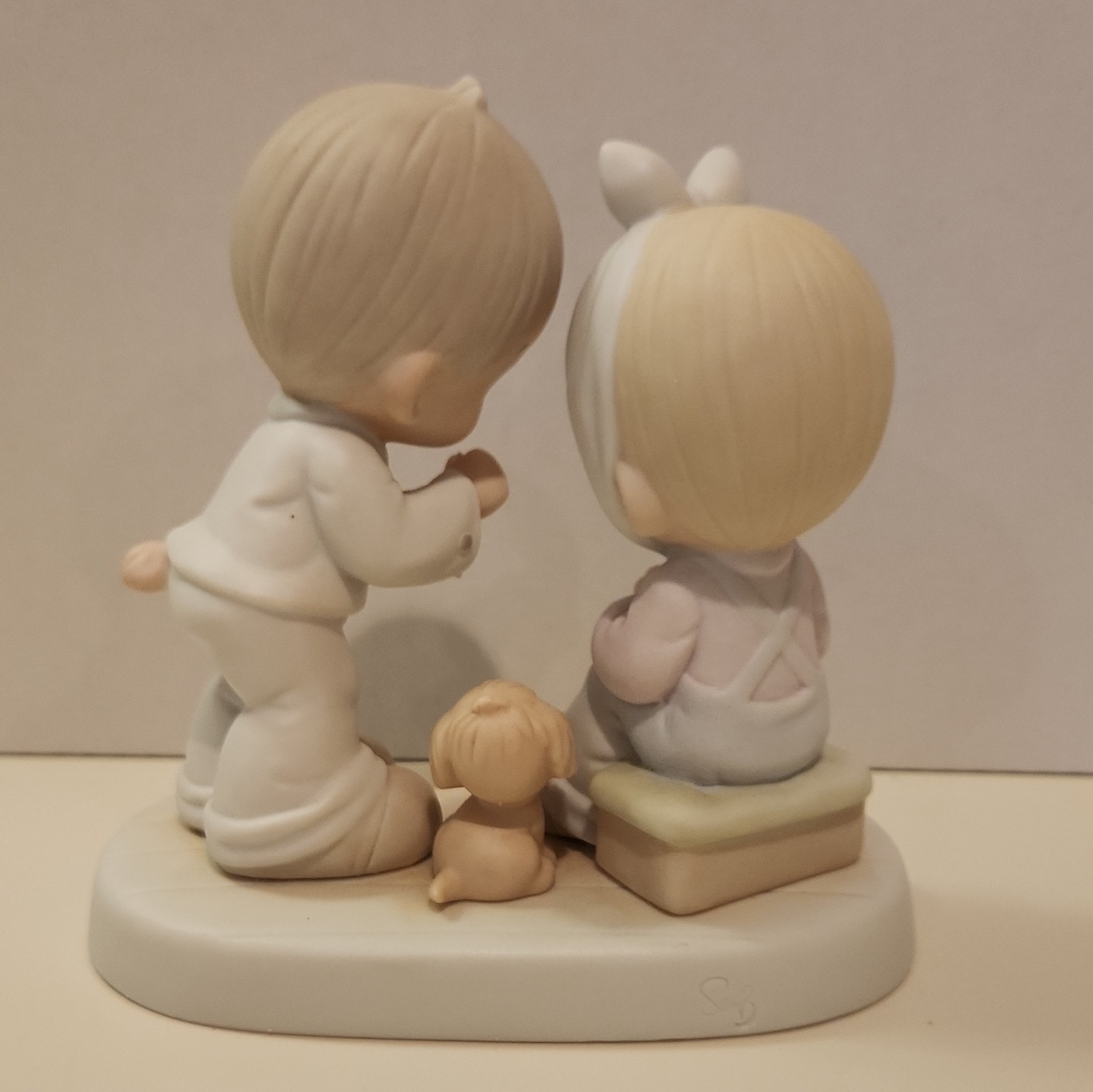 VTG 1987 PRECIOUS MOMENTS PORCELAIN FIGURINE “TO TELL THE TOOTH YOU’RE SPECIAL”