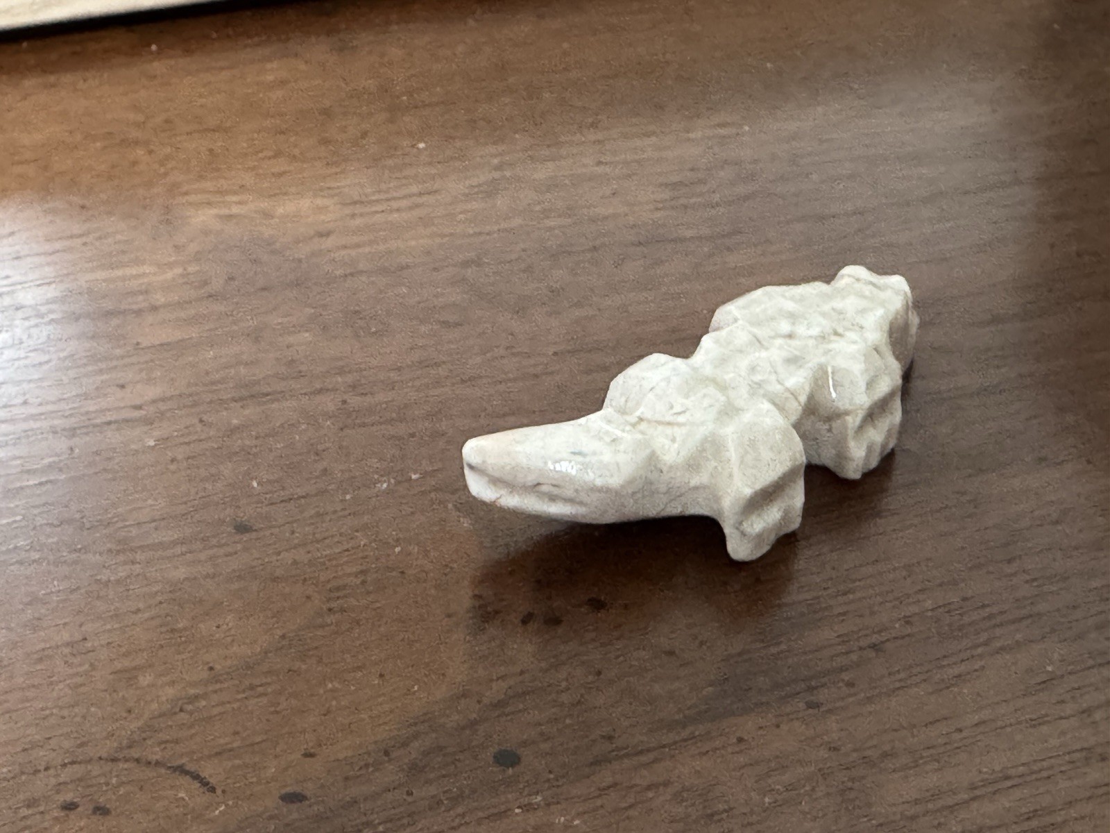 Small White Stone Aligator Figurine, 2 in, Animal Theme, Unisex Decor