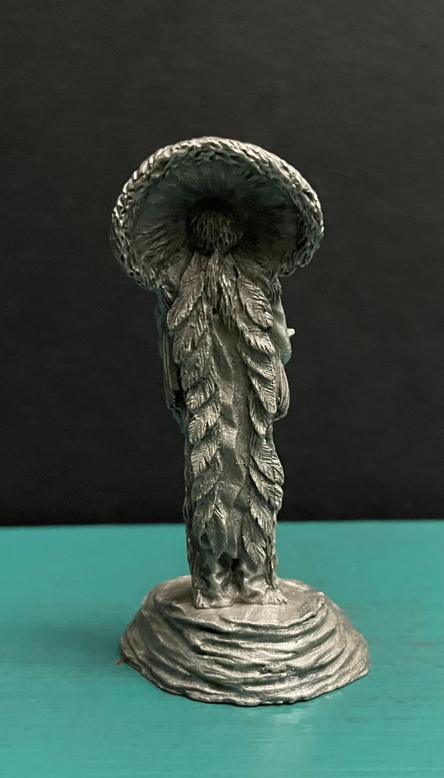 Valiant Studio Diamond Jubilee Pewter Native American Indian Chief Pipe Figurine