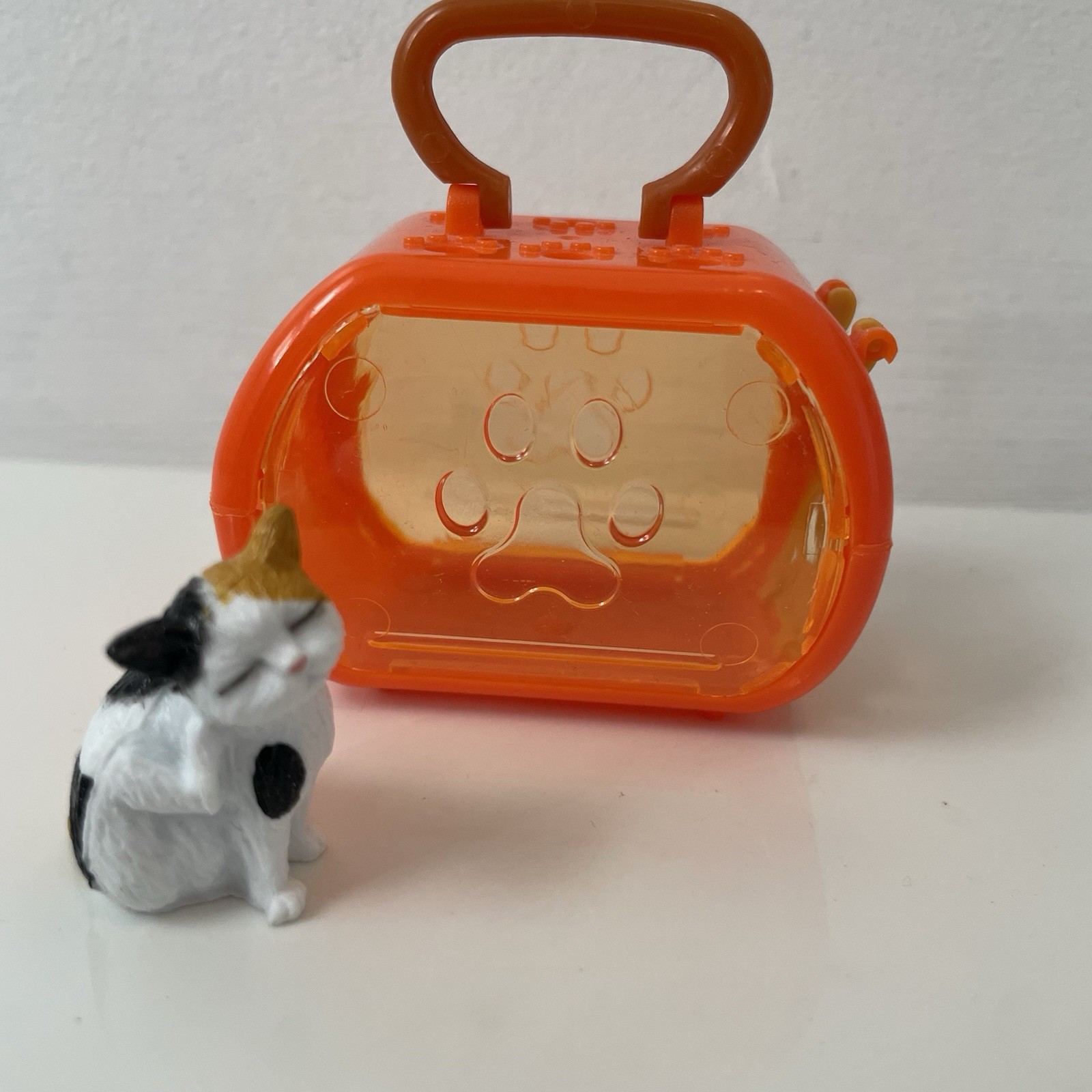 Kidsmania Cat Toy Carrier Black, Orange and White Cat Orange Carrier