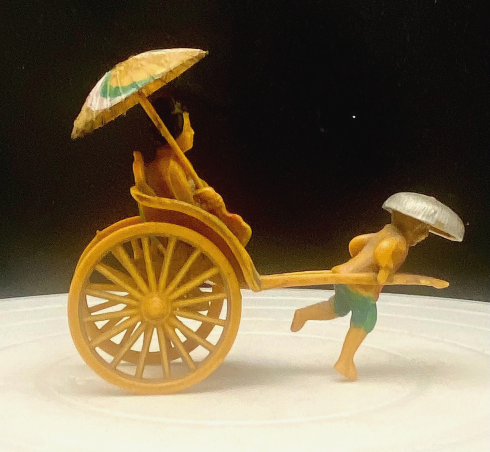 VTG 1930s CELLULOID JAPANESE RICKSHAW, MAN PULLING GEISHA FIGURINE, COMPLETE g