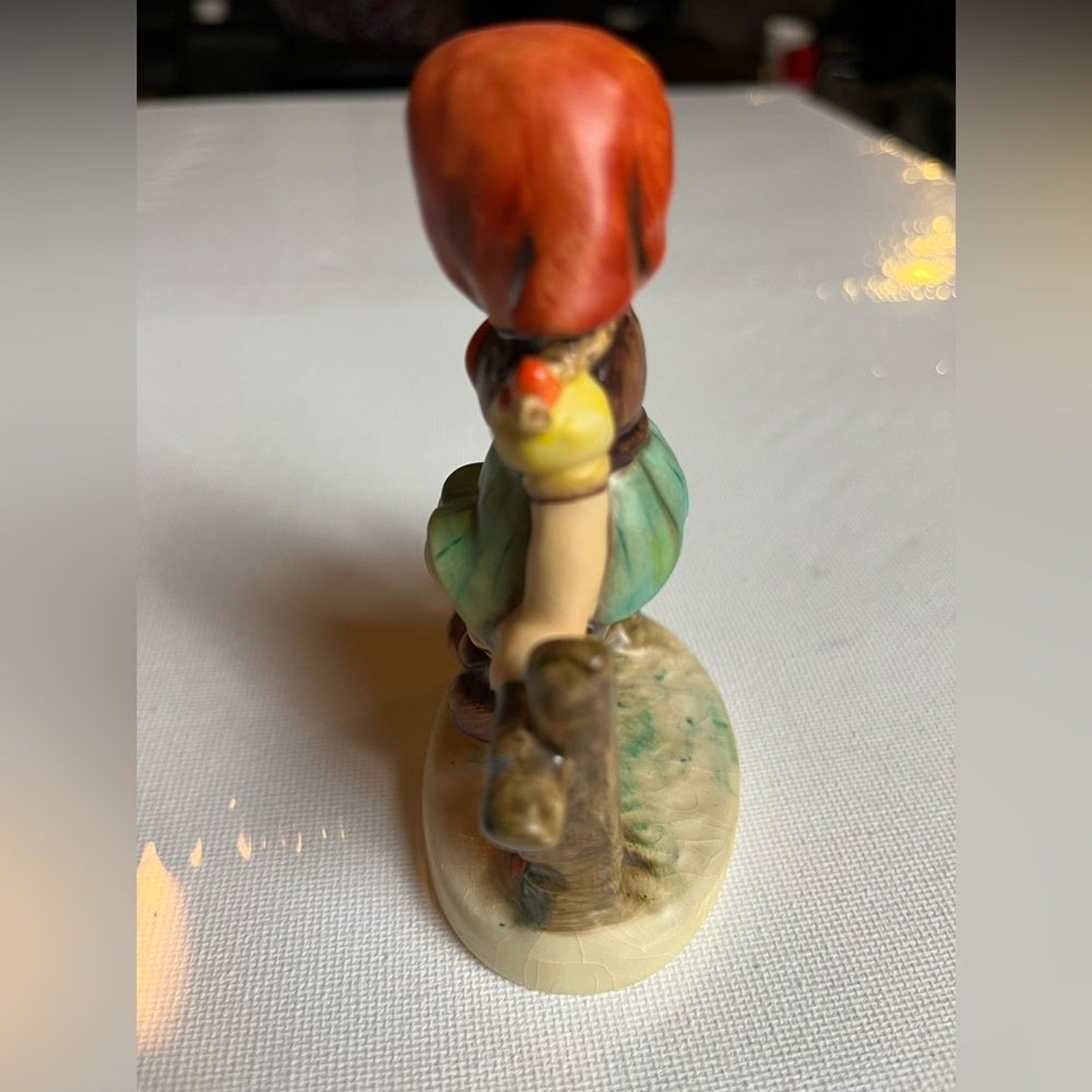Beautiful Hummel Goebel JUST RESTING Figurine #112/1 1938 Girl Sitting on Fence