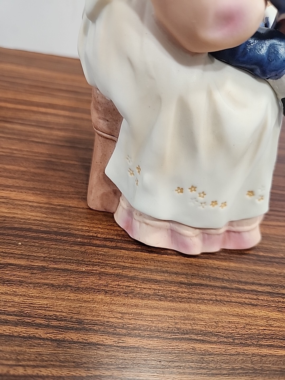 Home Interior #8858 Story Time Mother Reading to Small Boy Child Figurine