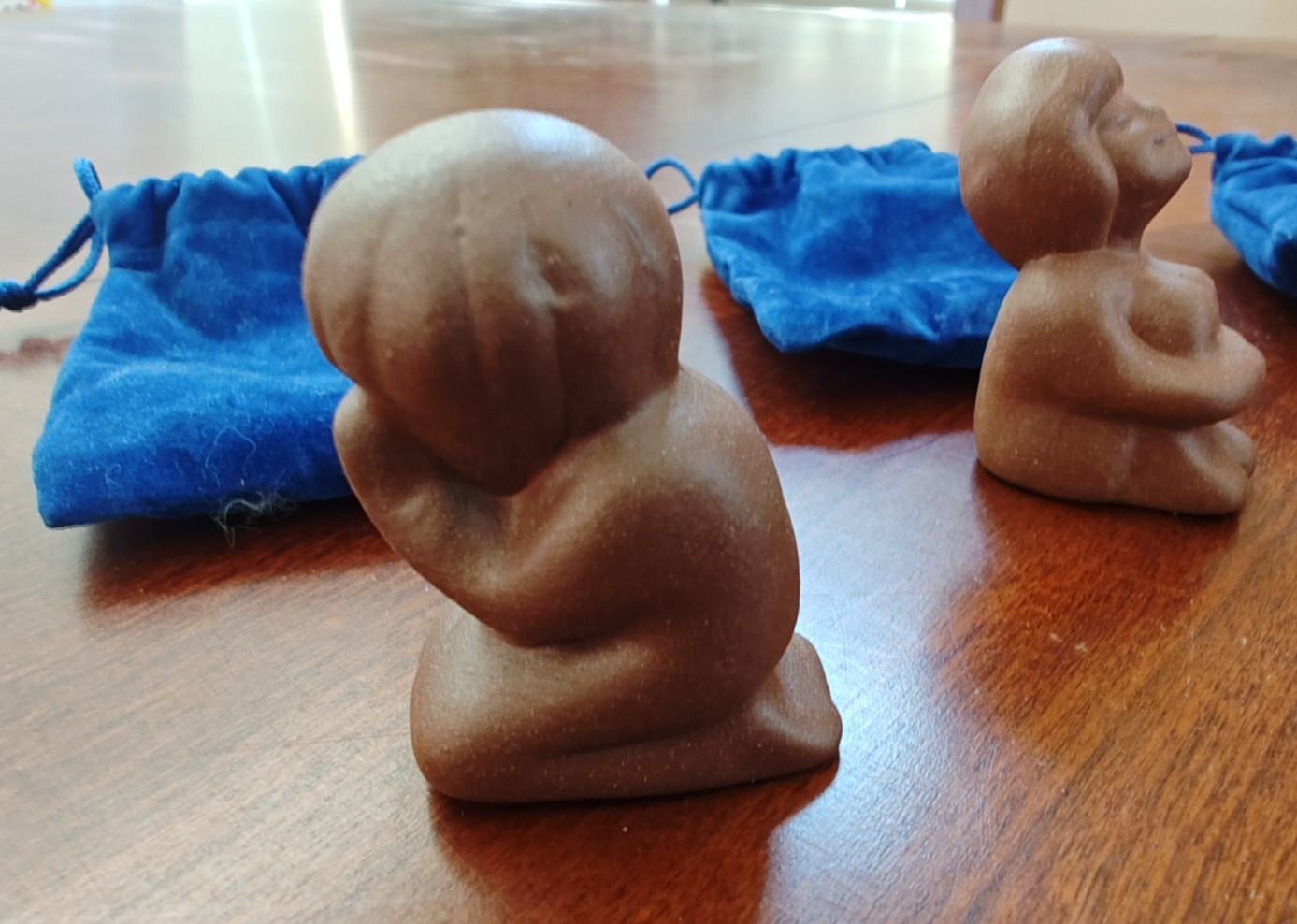 Lot of 4 LUMP OF LOVE Smiling Child Hugging Knees/Praying/Hand Carved Stoneware