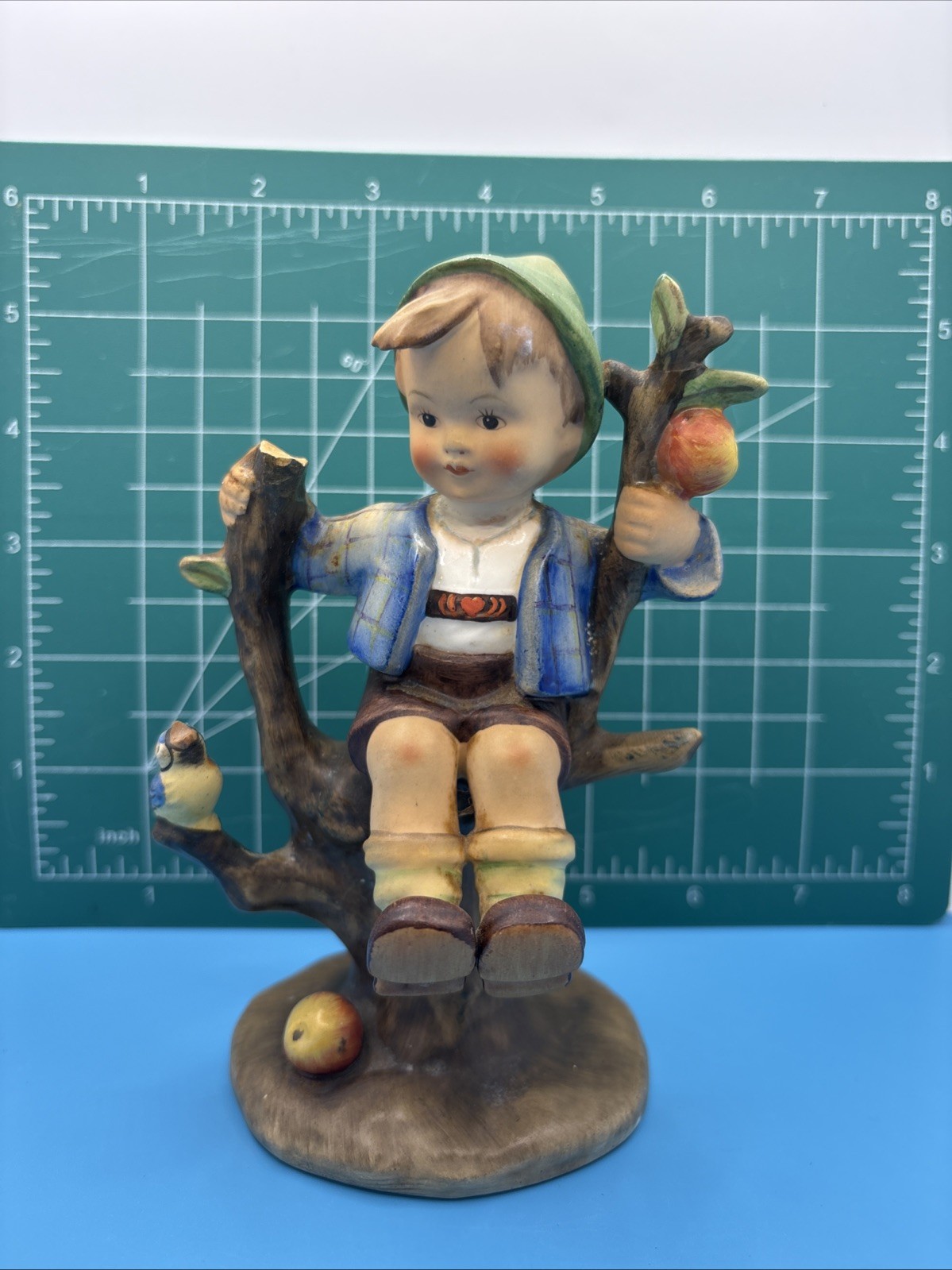Vintage Goebel Hummel “Apple Tree Boy” -142/1