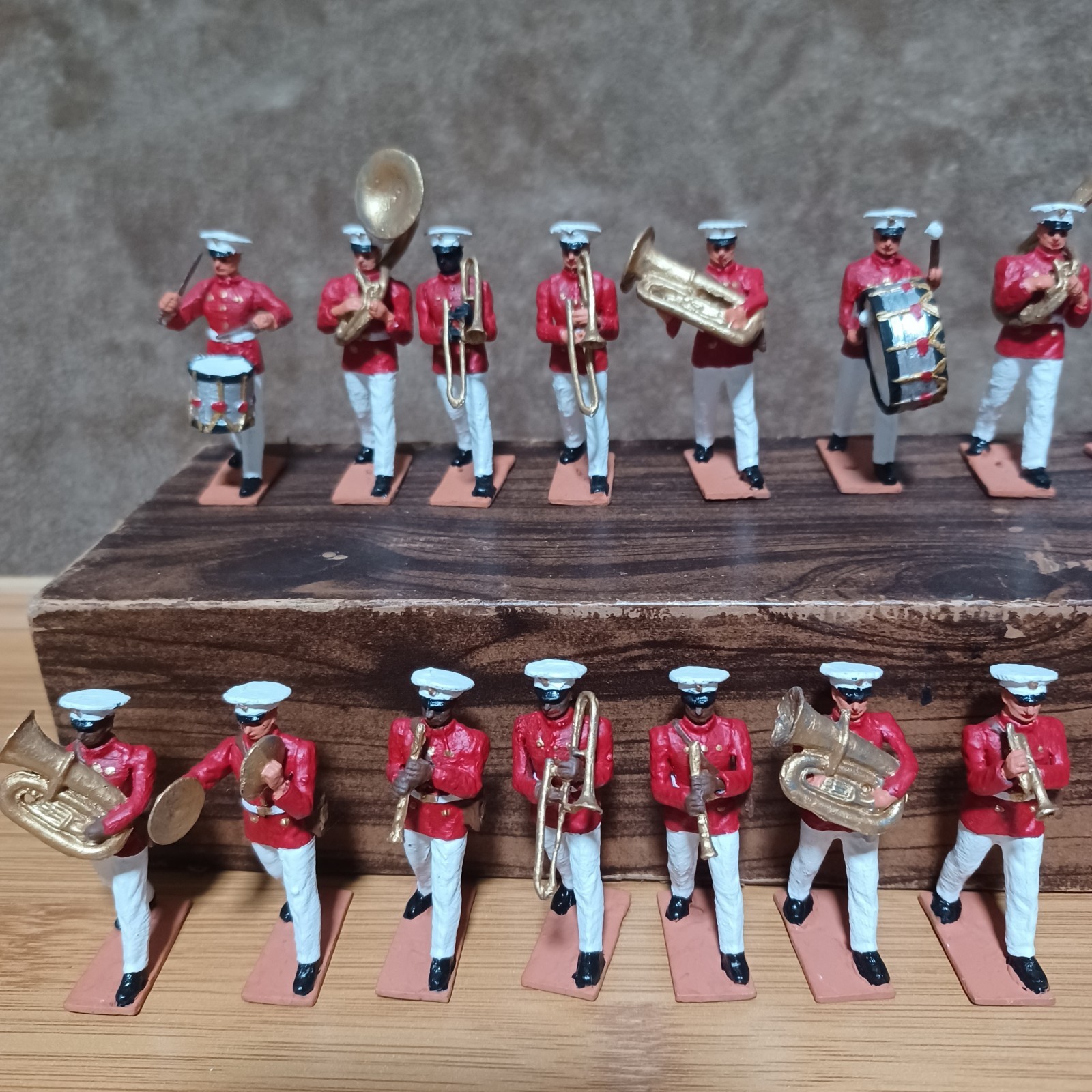 Set Of 20 Unknown Metal Hand Painted Marine Corp Band Figurines