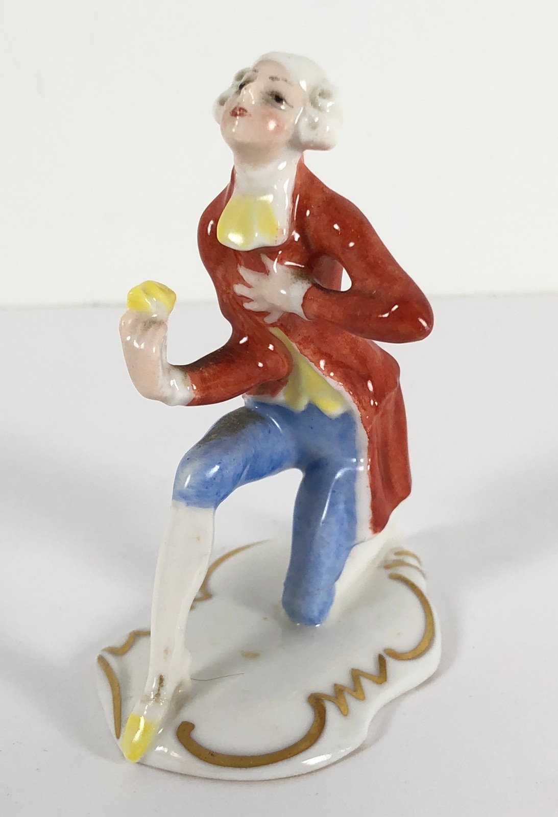 Hutschenreuther Kunstabteilung LHS Kneeling Man Proposing Porcelain Figurine