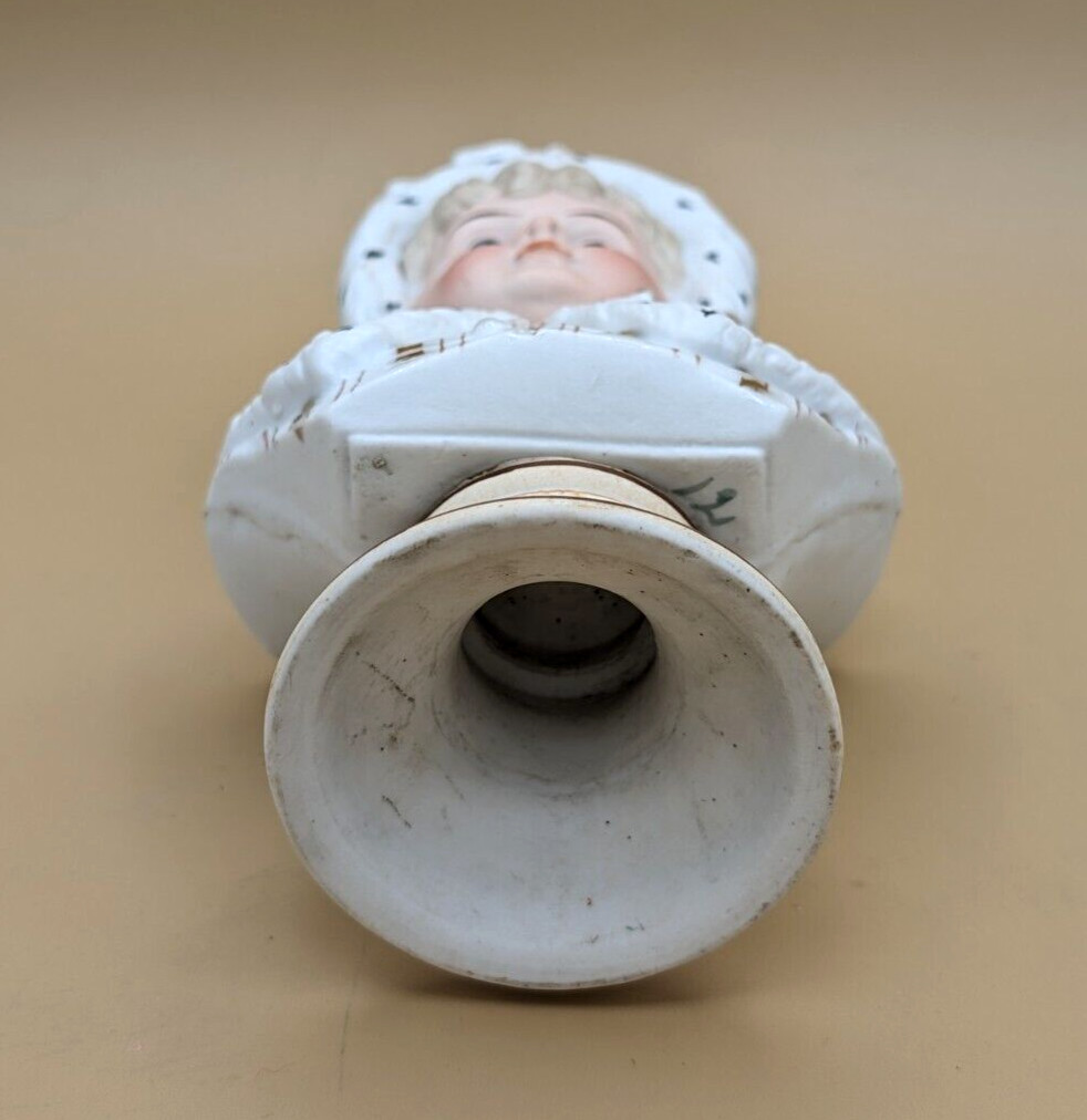 Antique Bisque Porcelain Bust Snow Bonnet Marked 12 Unsigned Gilt