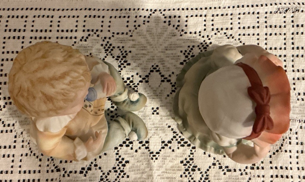 Vintage Lefton Piano Baby Figurines Boy Girl Set KW1927 Japan Porcelain Bisque