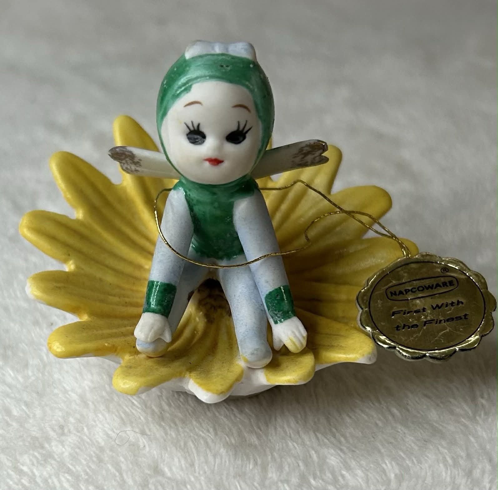 Vintage Napcoware May Pixie Fairy figurine in Yellow Daisy Flower C6948
