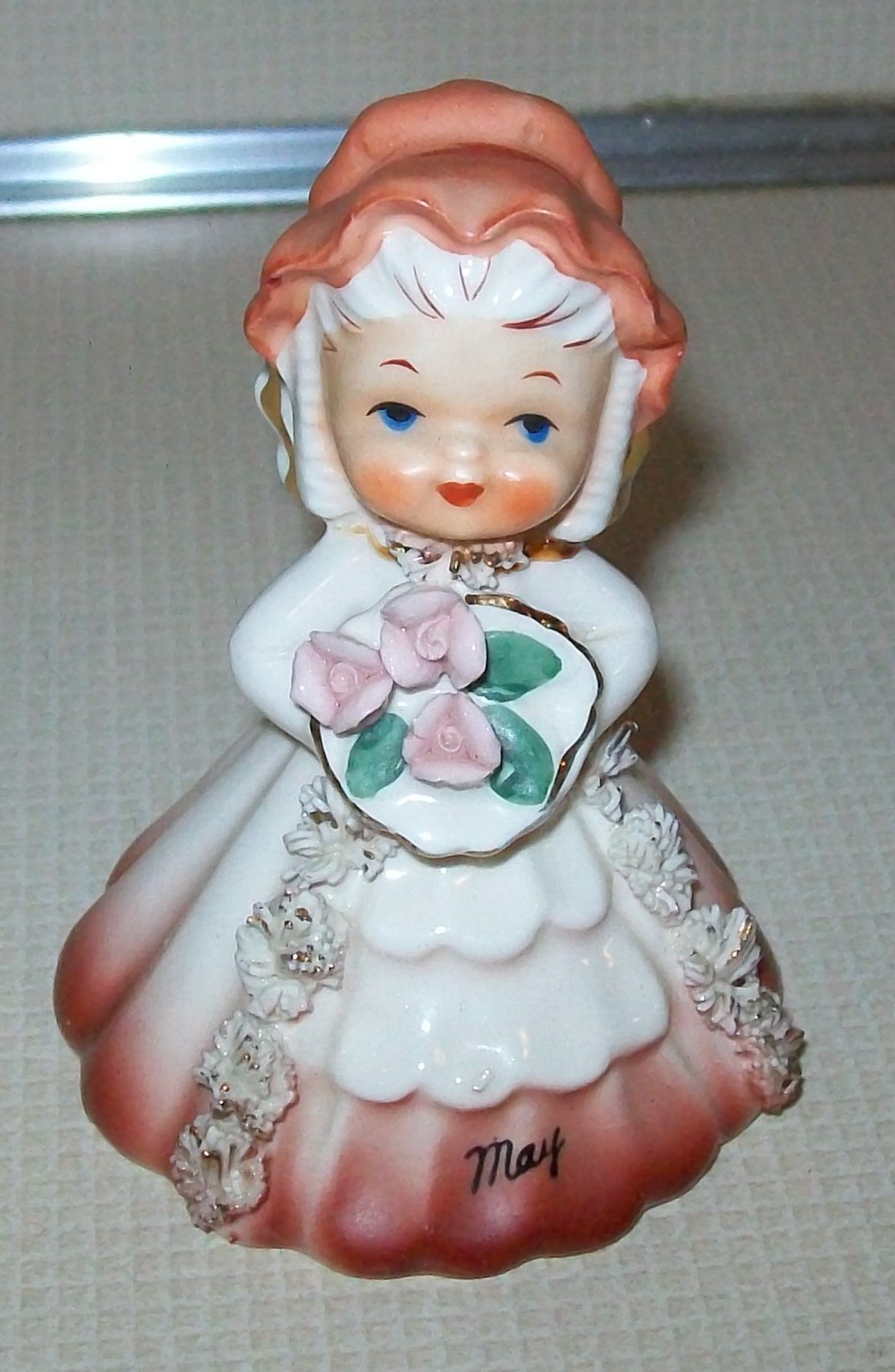 Vintage Napco 1956 May Angel of the Month Bell Figurine S1307E 3 1/2″ T w Label