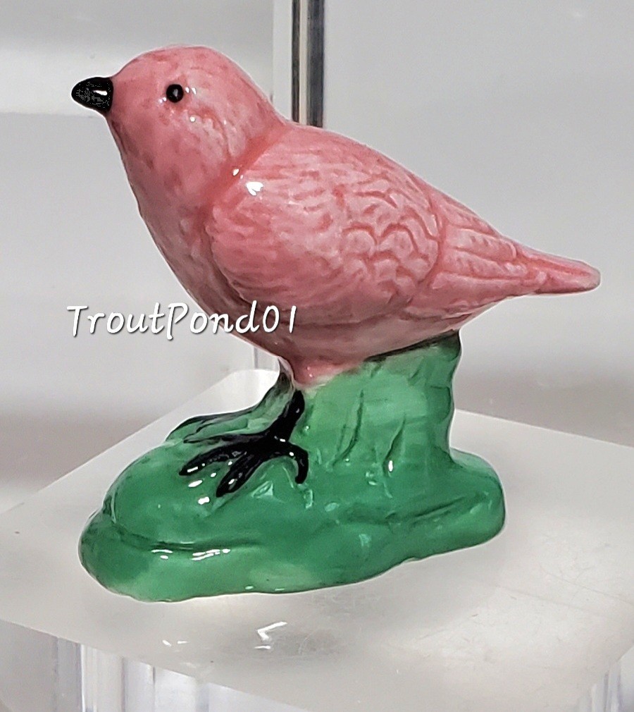 Wade Whimsies Robin Pink Bird Set Birds Porcelain Figurine 2008