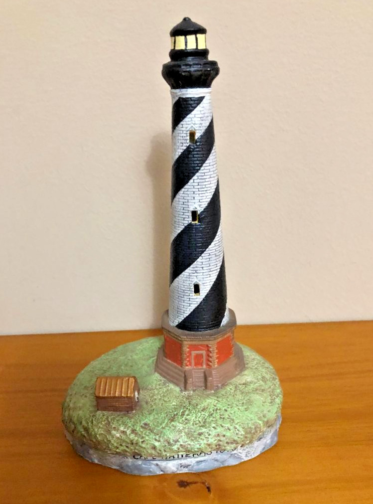 Vintage 1997 Scioto Ceramic Cape Hatteras 1870 Lighthouse Figurine #S-2933 9″T