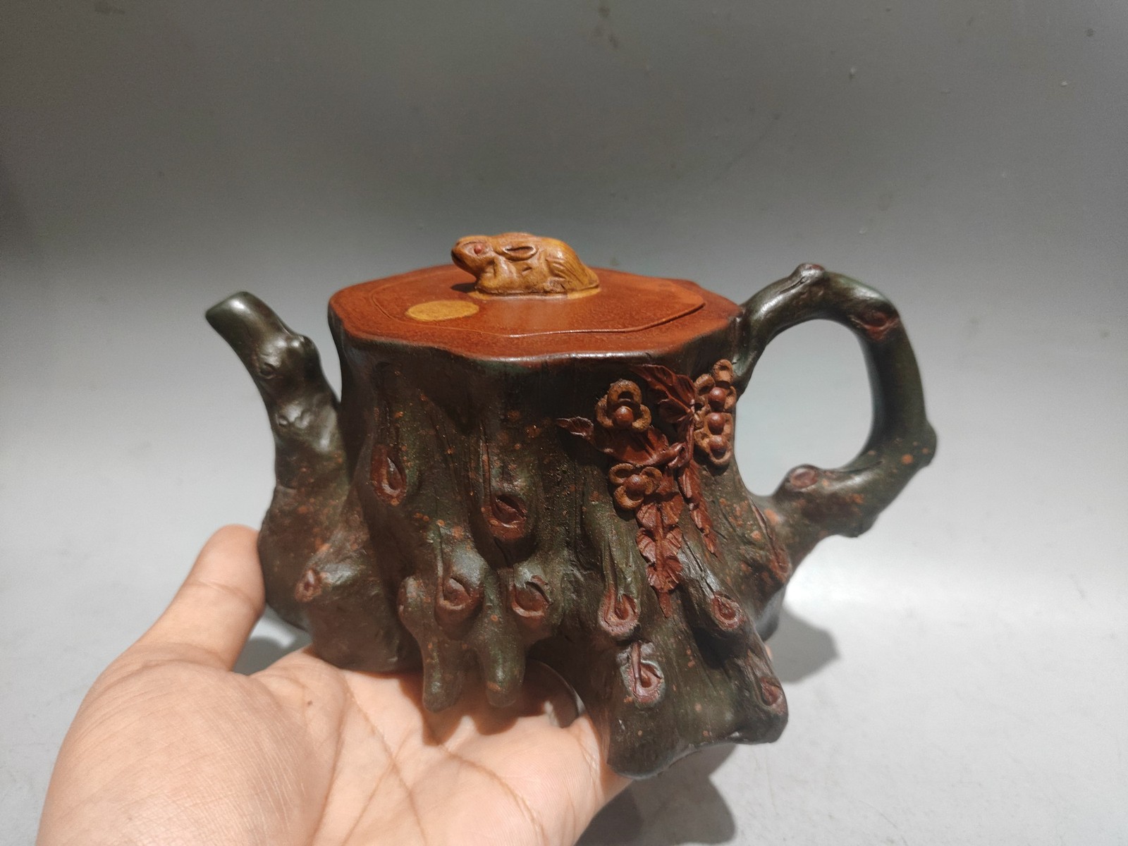 Purple Clay rabbit Tree root pot The Goddess Chang’e fly to the moon Teapot