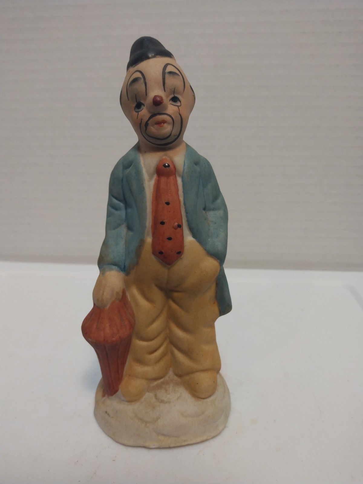 Hobo Clown Figurine Ceramic 5 1/2 Inches Tall Very Nice Vintage Condition