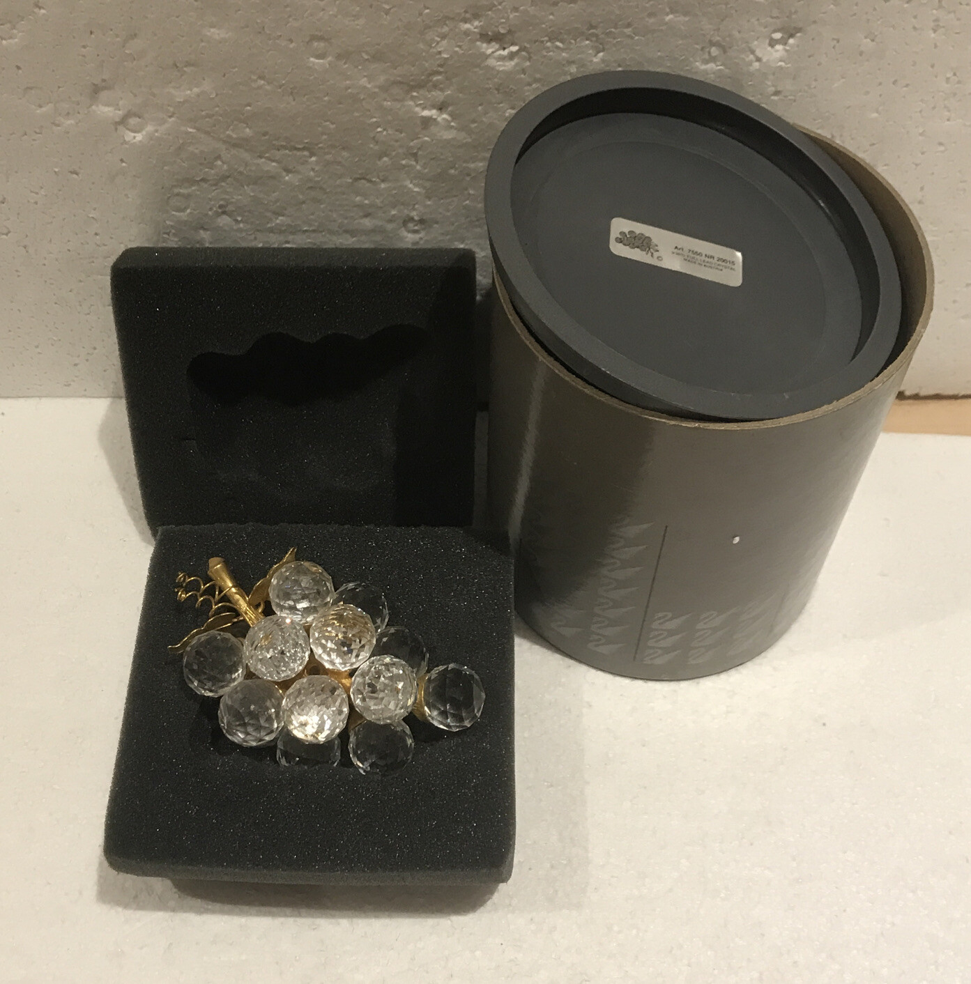 Swarovski Crystal Gold Leaf 15 Grapes Cluster 7550 NR 20015 Sparkling Fruit