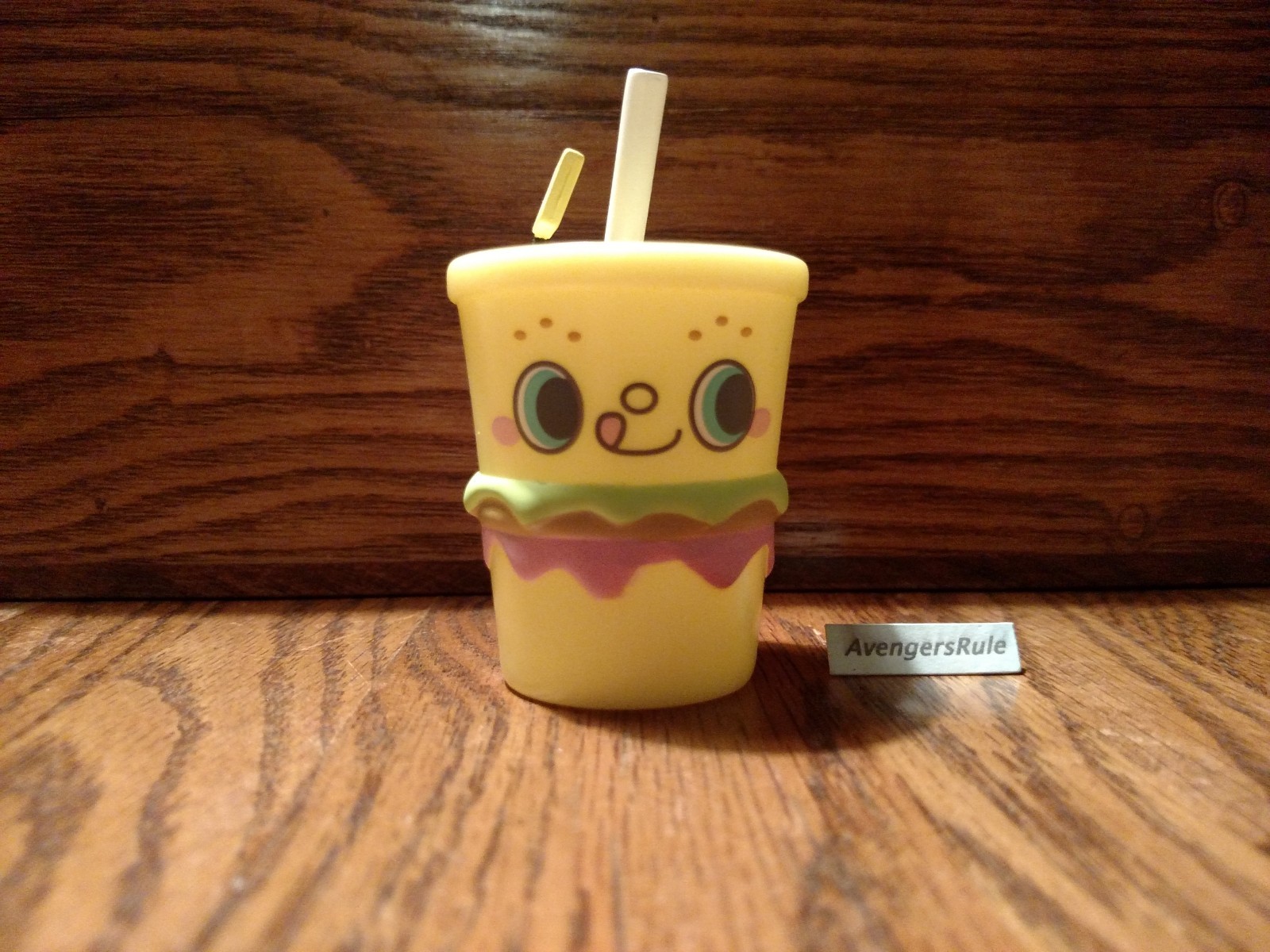 Hello Sanrio Vinyl Mini Series Kidrobot Dokidoki Yummychums Drink 1/24