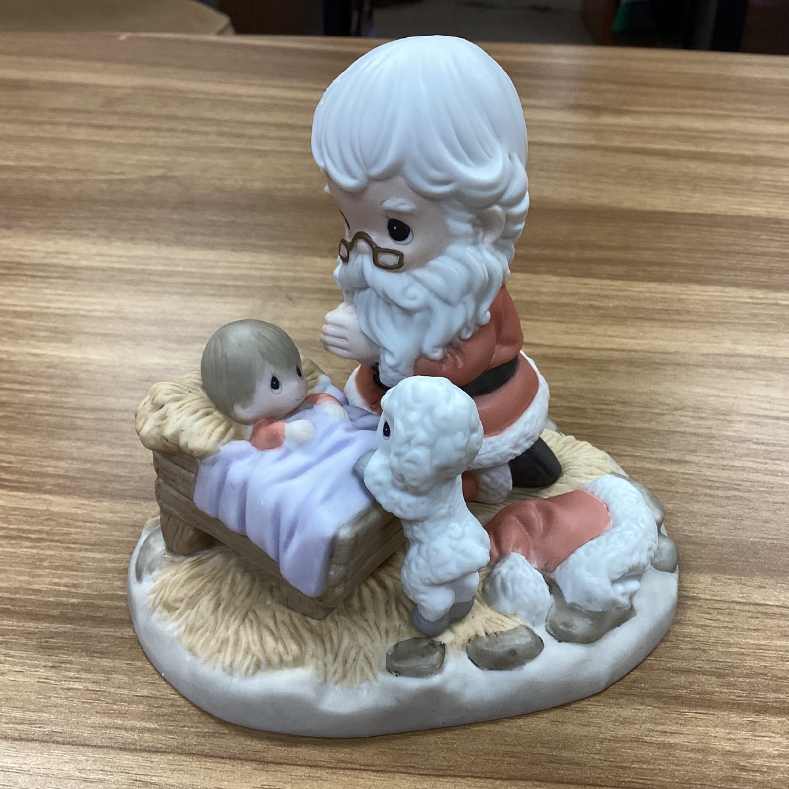 Precious Moments HOW GREAT THOU ART ~ Santa at Manger Baby Jesus 111008 NIB
