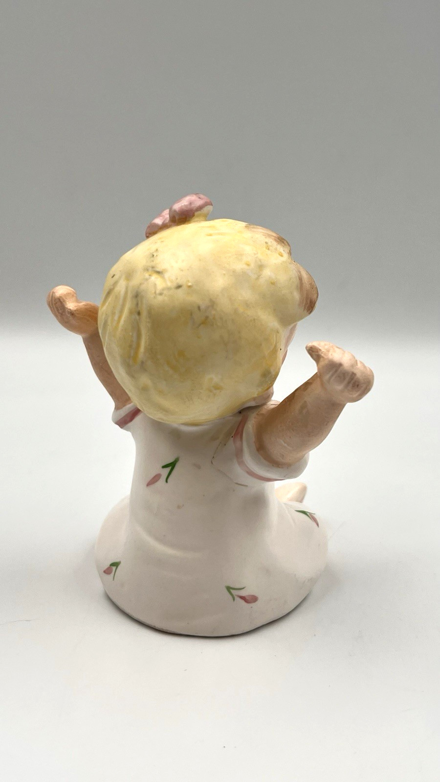2 Vintage Porcelain Piano Baby Figurines Girl yawning, boy crying, Japan #296