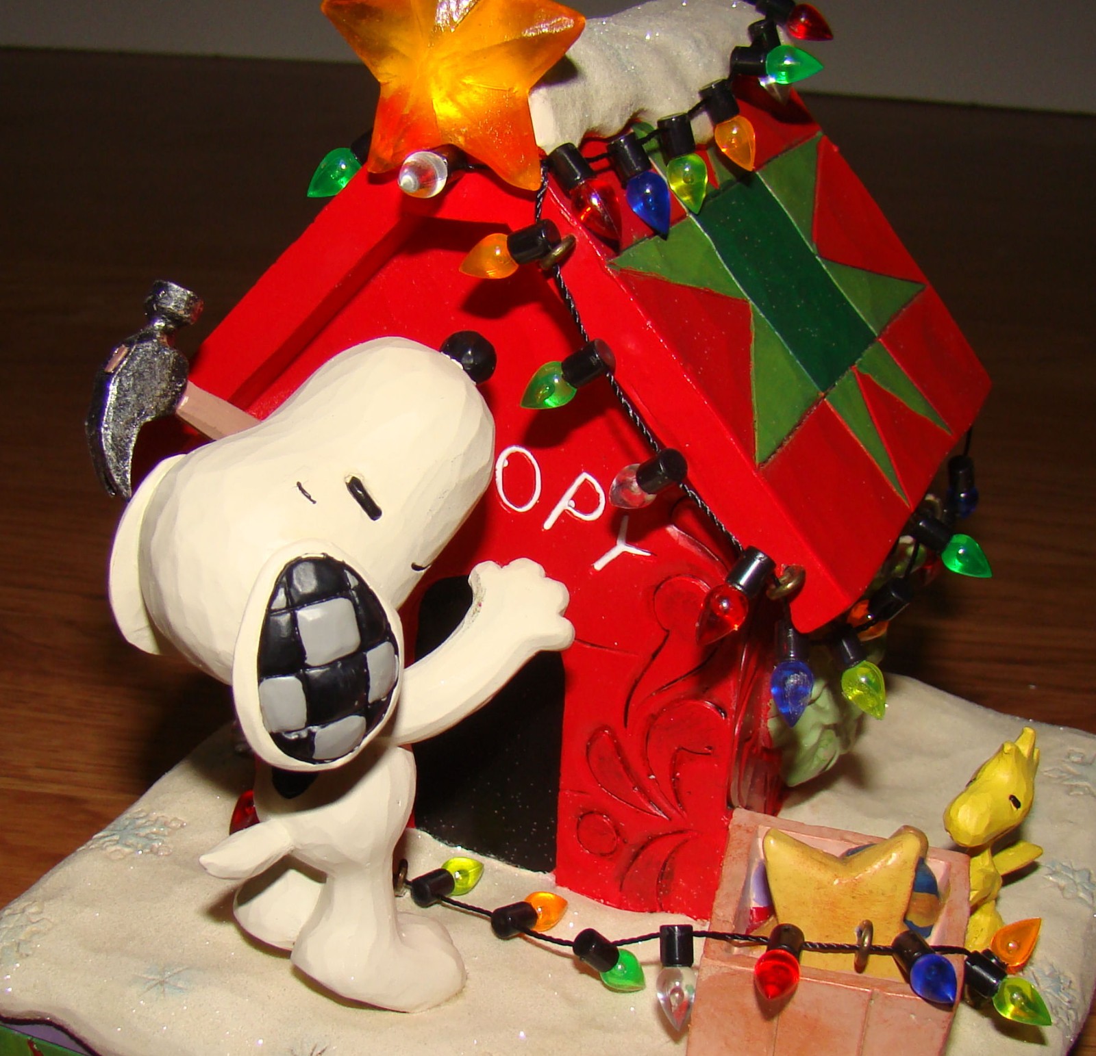 Peanuts by Jim Shore, Lighted PRIZE-WORTHY CHRISTMAS (6017241) Snoopy, Woodstock