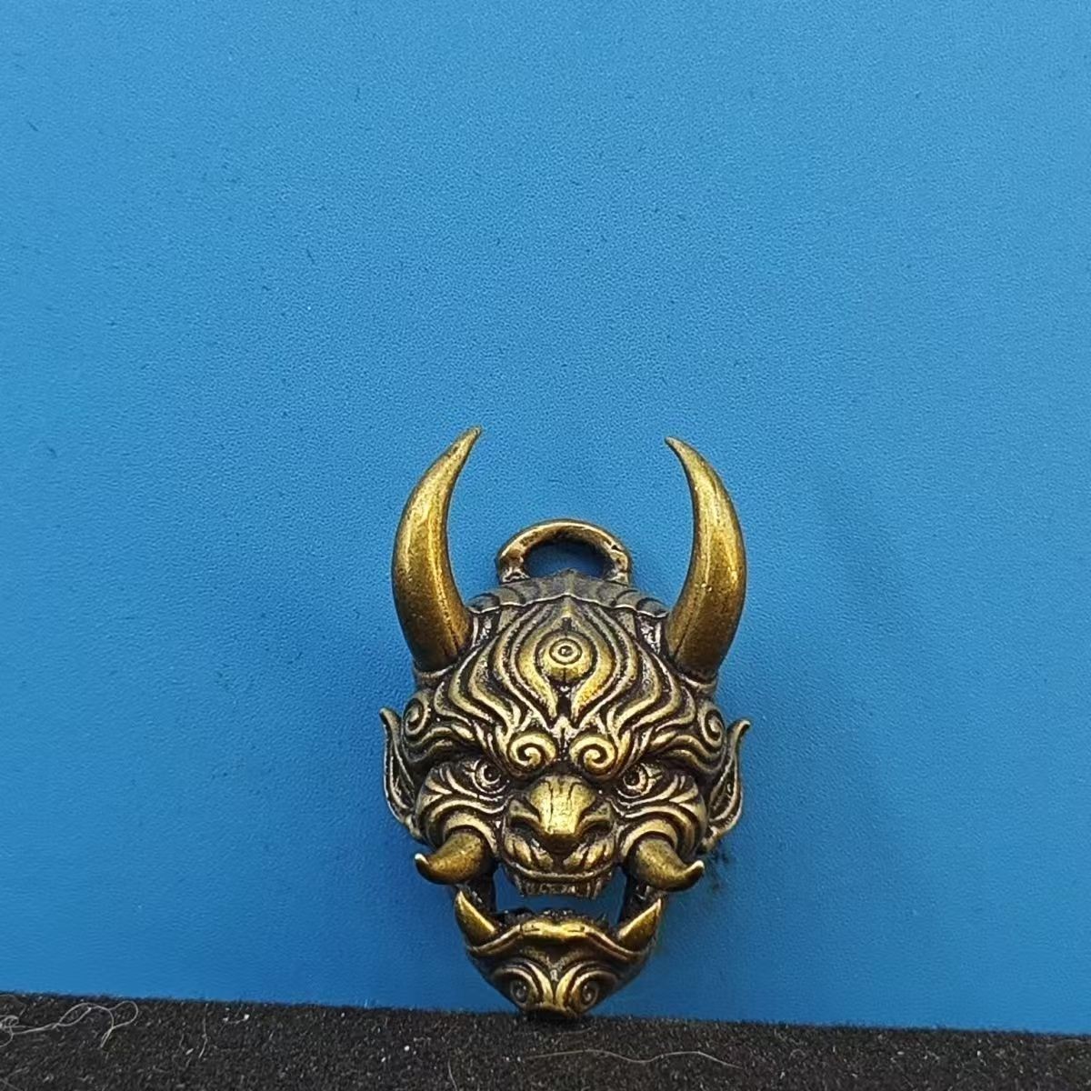 2pcs Brass Japanese Hannya Oni Mask Pendant Keychain Skull Charm Amulet