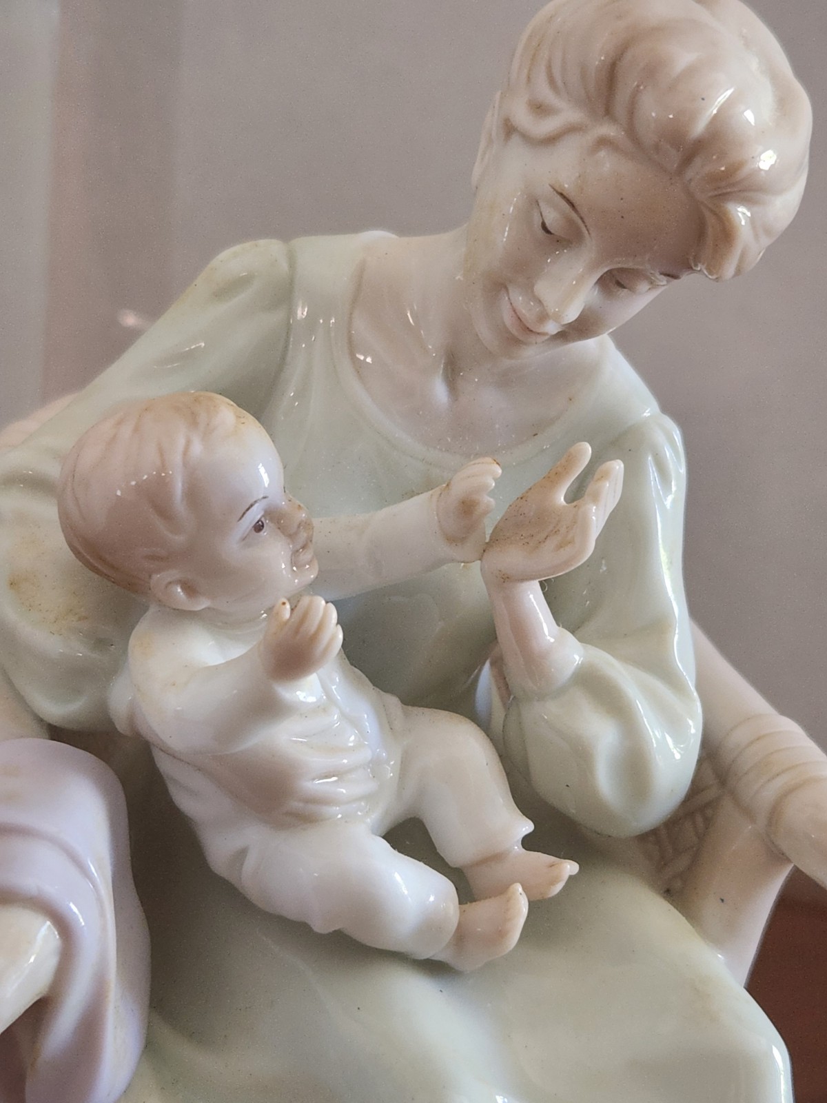 Mother Baby Porcelain Figurine Roman Inc Valencia 2000 Pride Joy Cottage Core