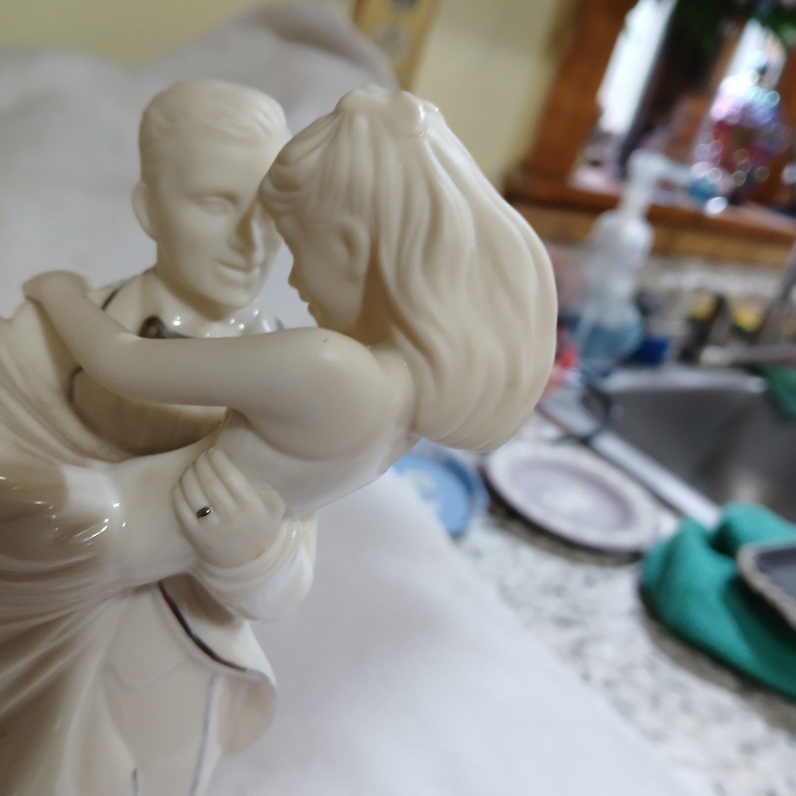 Lenox Wedding Cake Topper Promises “Swept Away” Bride Groom Porcelain