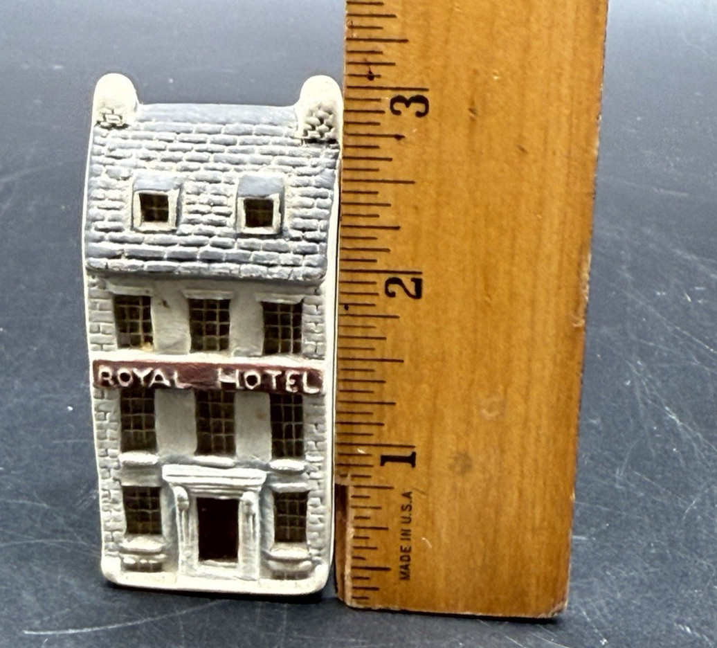 Philip Laureston Miniatures The Mansion 763 Royal Hotel Clay UK England 3″ Tall