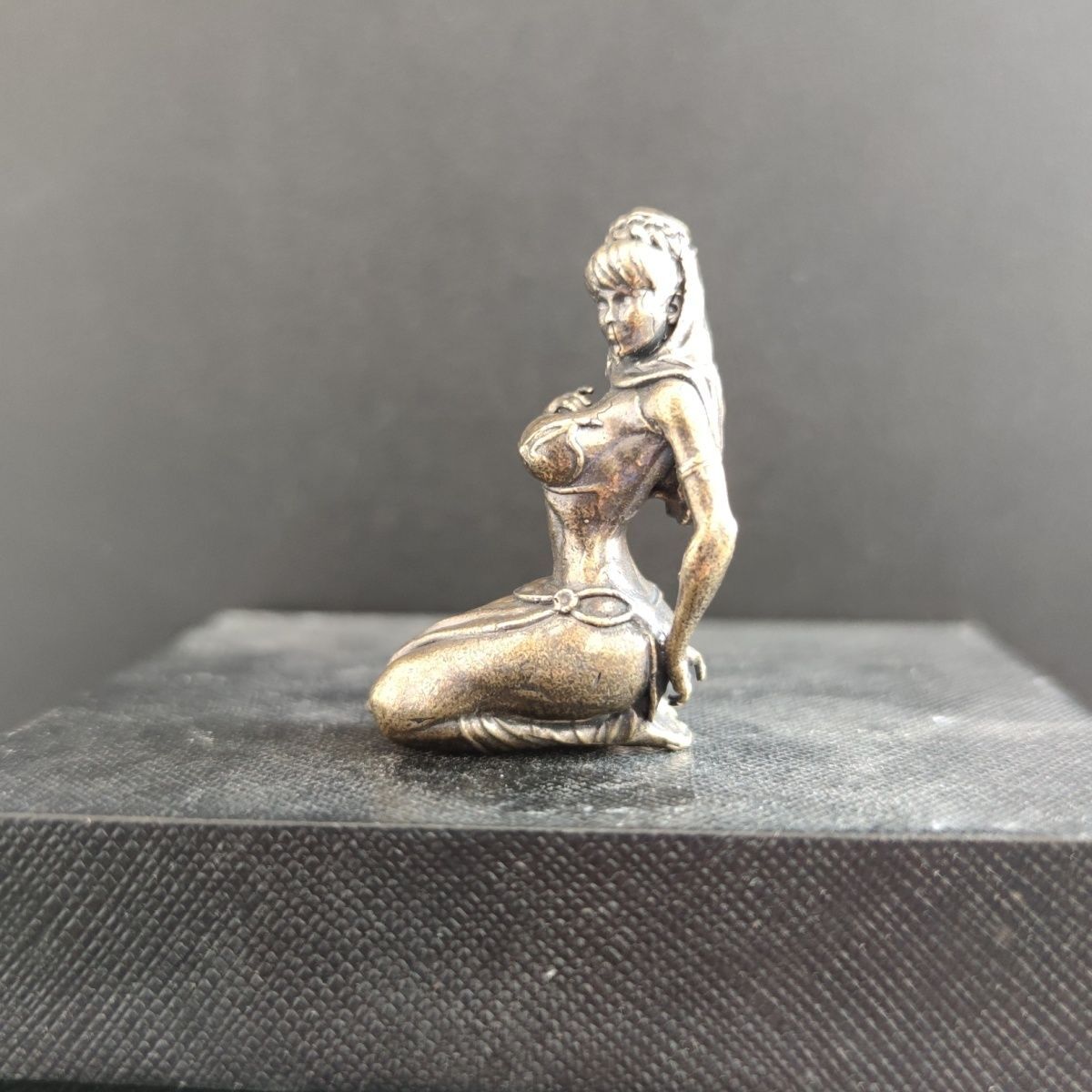 Solid Brass Female Statue Sexy Beauty Model Body Art Anime Ornaments Hand Grip