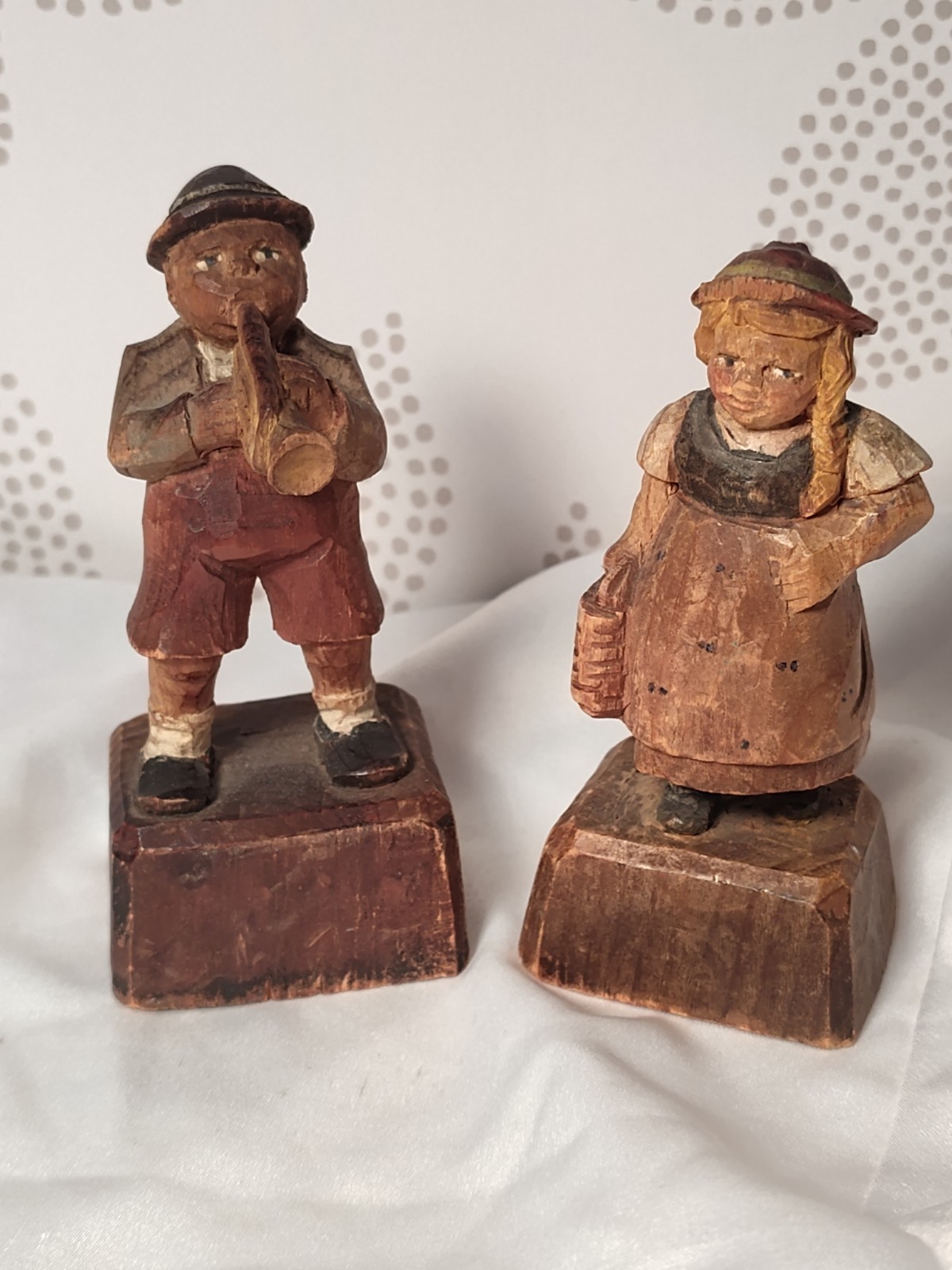 Lot 2 Vintage Folk Art Miniature Carvings Hand-painted Woman Man See Photos