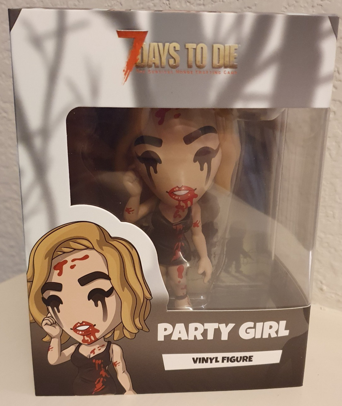Youtooz ~ 7 Days to Die ~ Party Girl ~ In Hand ~ Sold Out Everywhere!