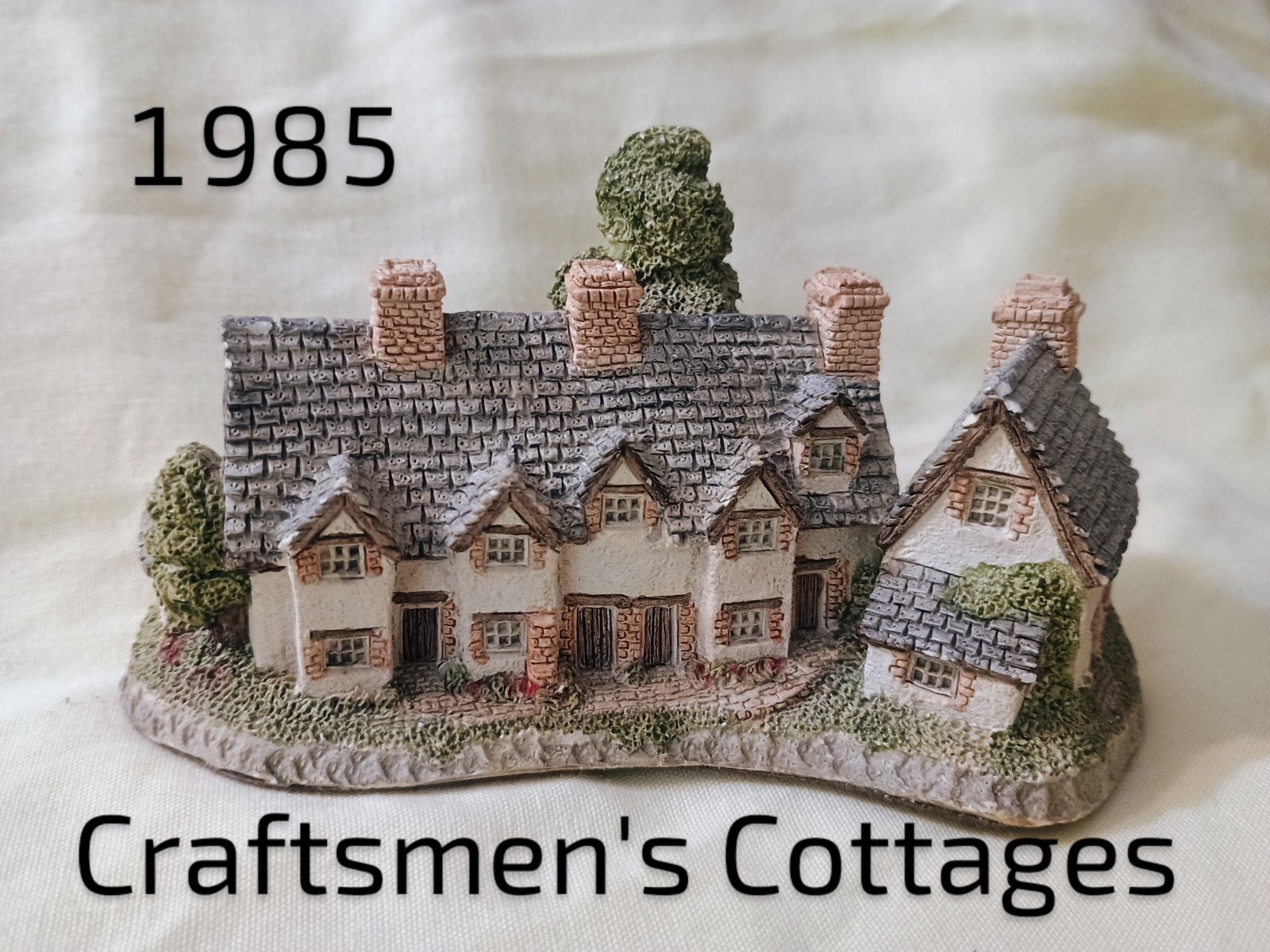 David Winter Cottages Lot Of 3 LittleMarket, Pilgrim’s Rest, Craftsmens Cottages