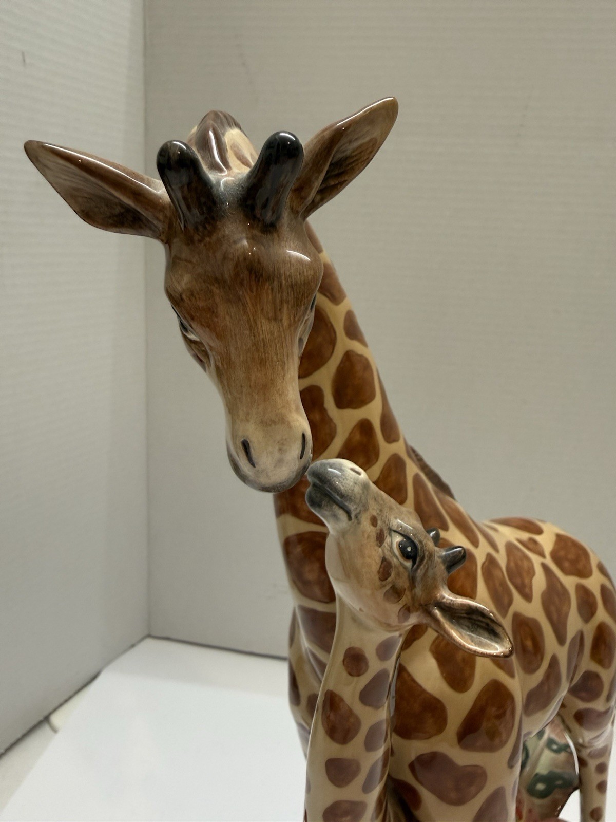 Vintage Fitz & Floyd Mother Baby Giraffe Figurine Statue With Pink Lilies 15”